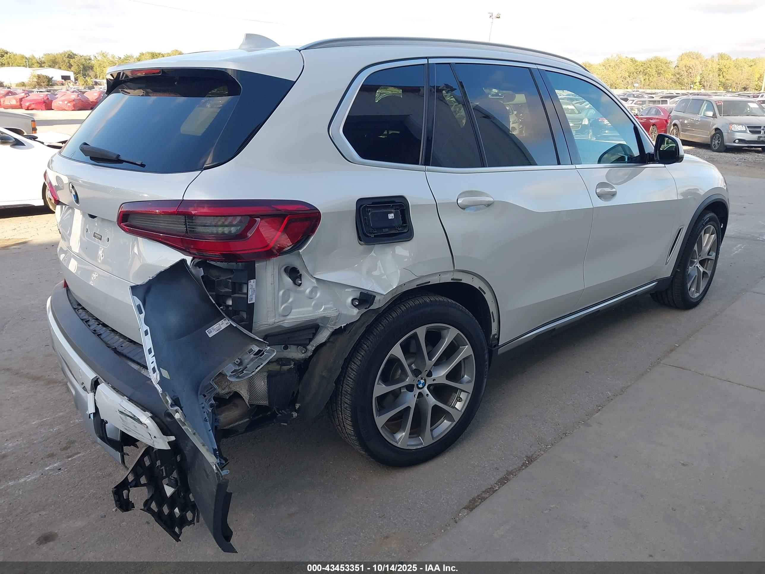 BMW X5 image 4