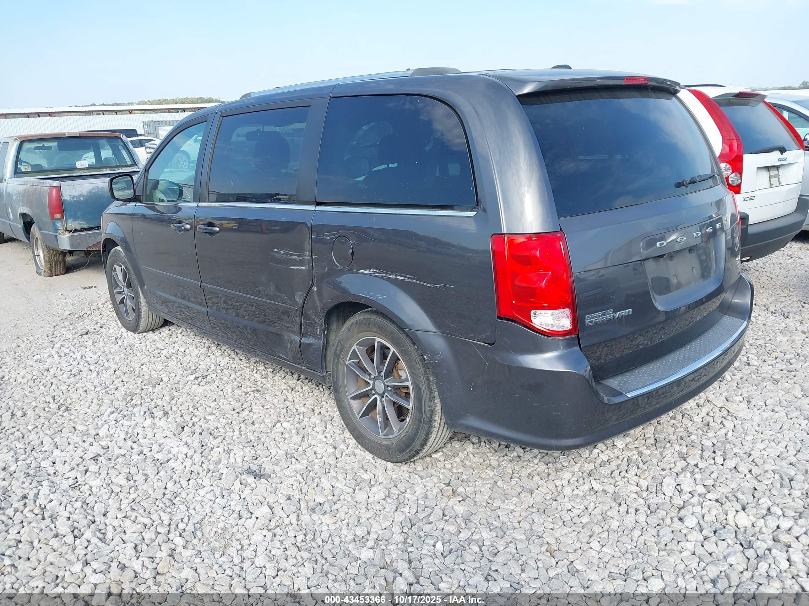 DODGE GRAND image 3