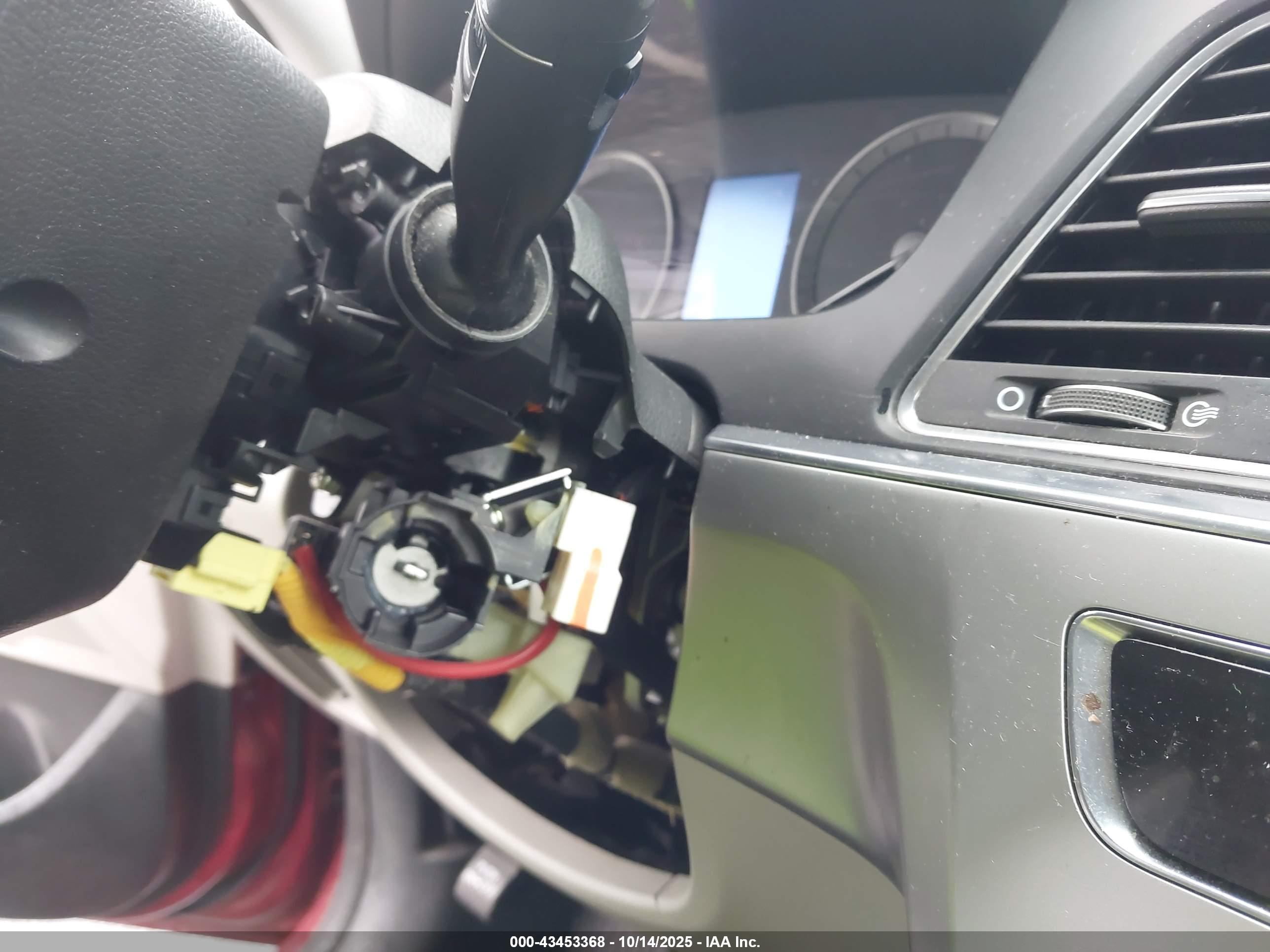HYUNDAI SONATA image 6
