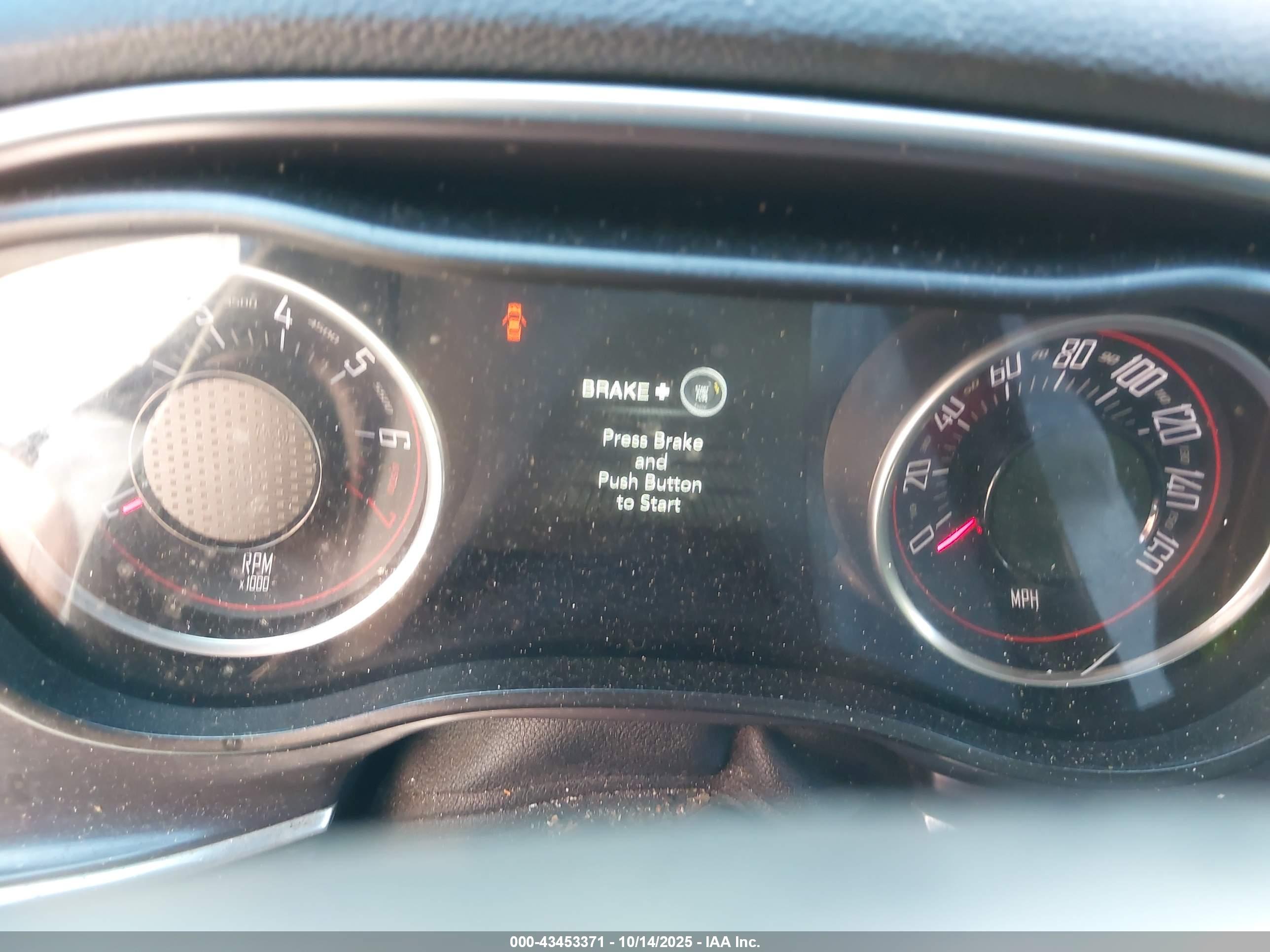 DODGE CHALLENGER image 7
