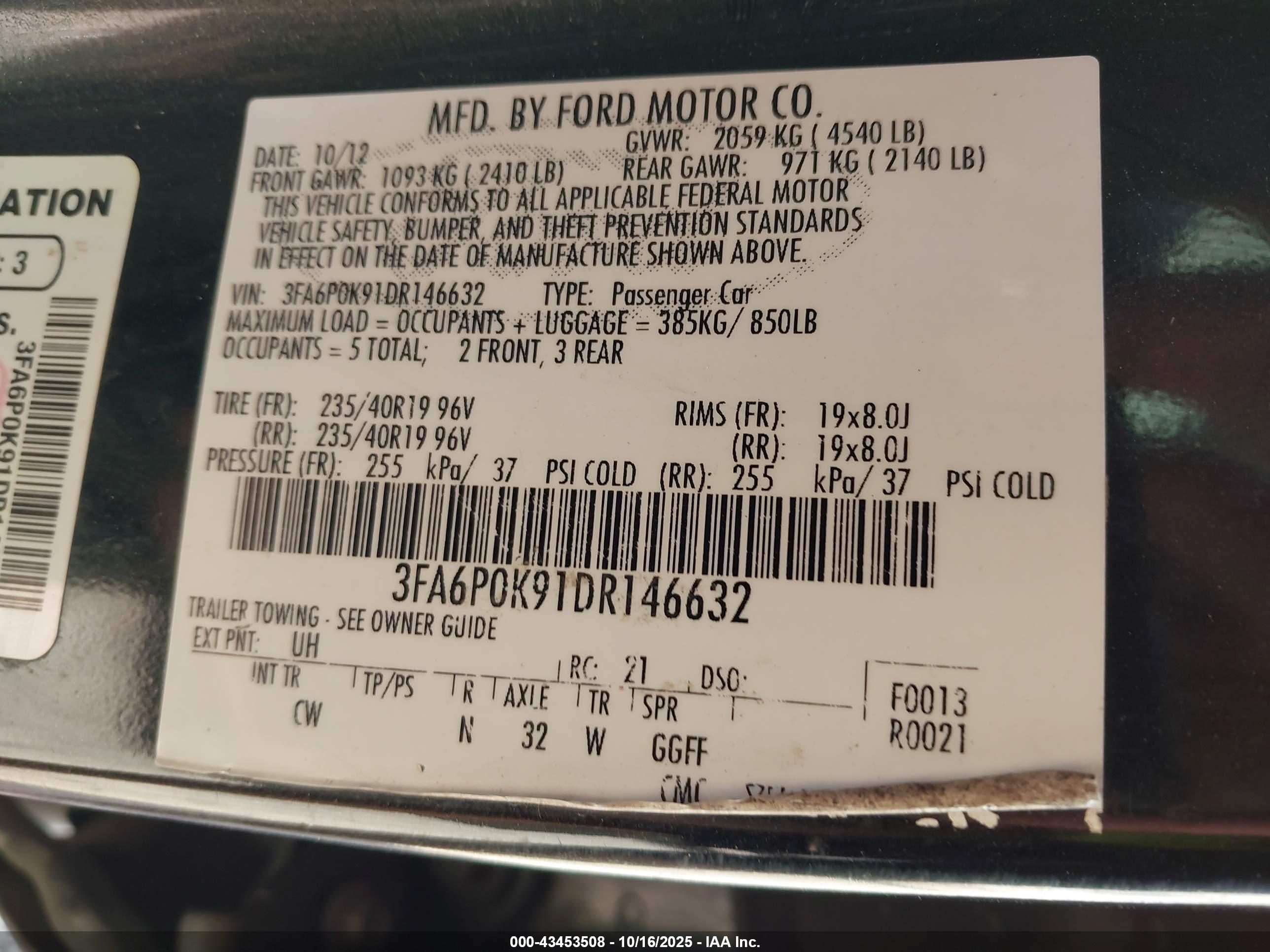 FORD FUSION image 9
