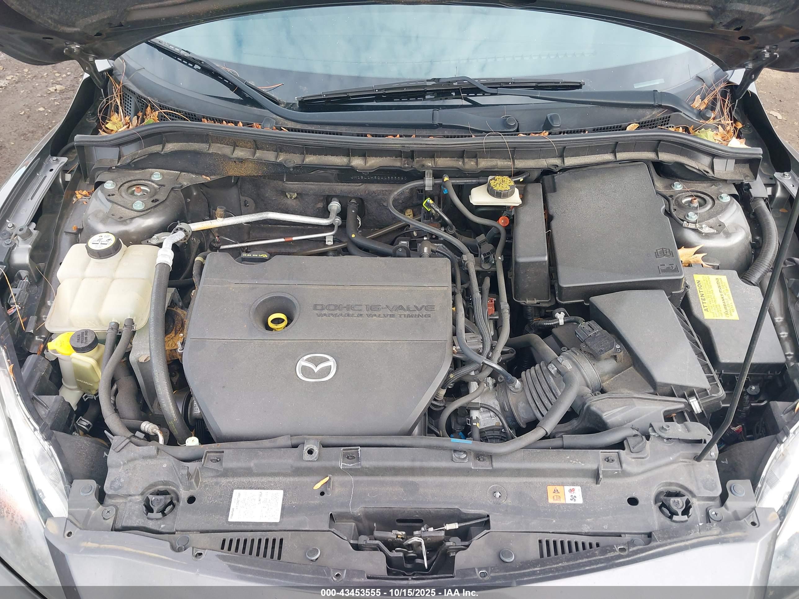 MAZDA MAZDA3 image 10