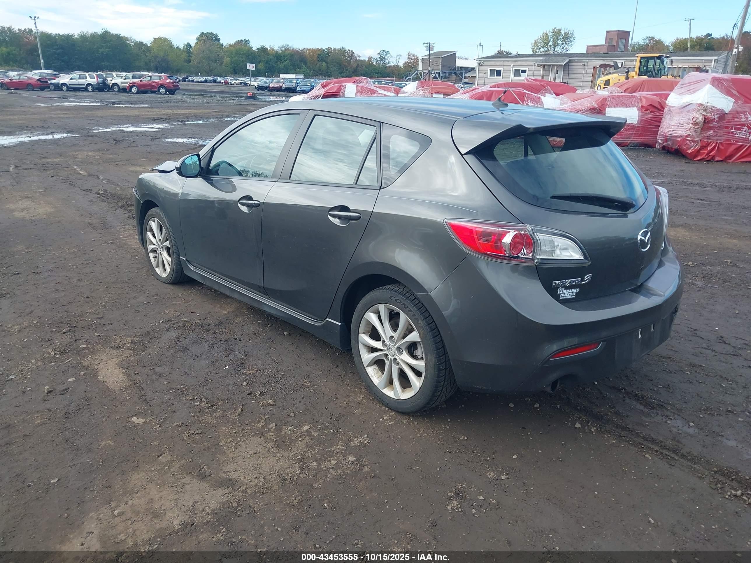 MAZDA MAZDA3 image 3
