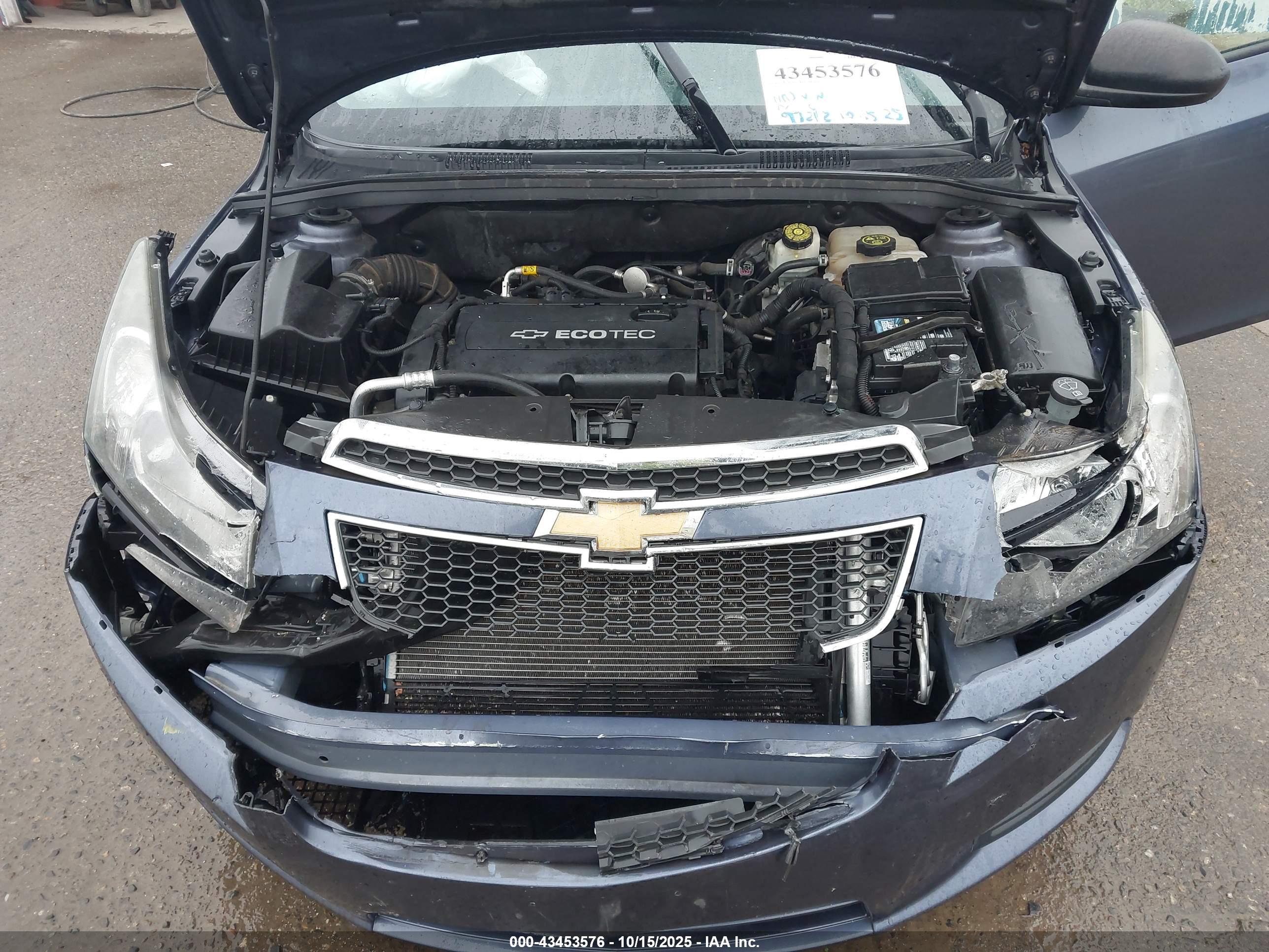 CHEVROLET CRUZE image 10