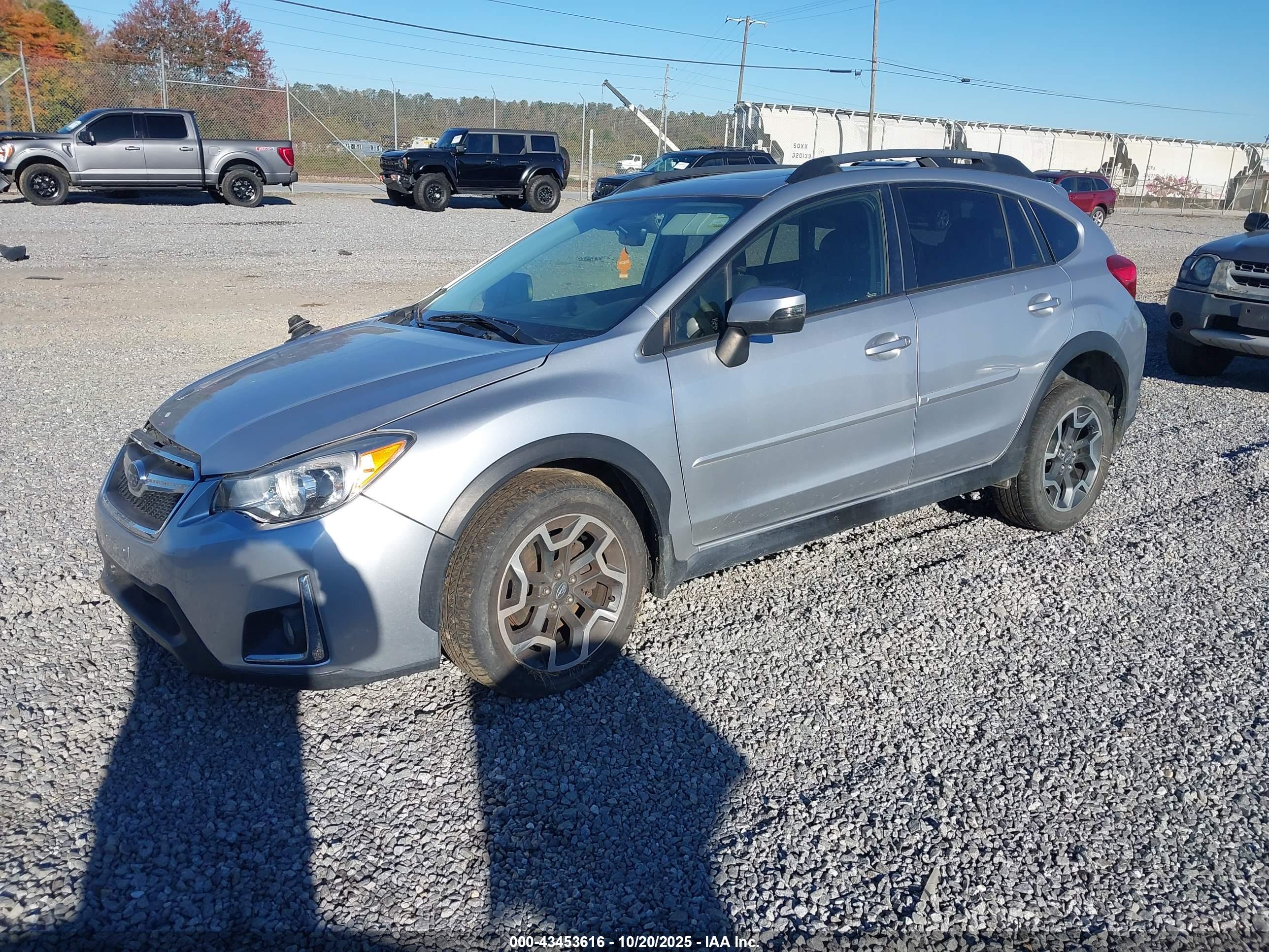 SUBARU CROSSTREK image 2