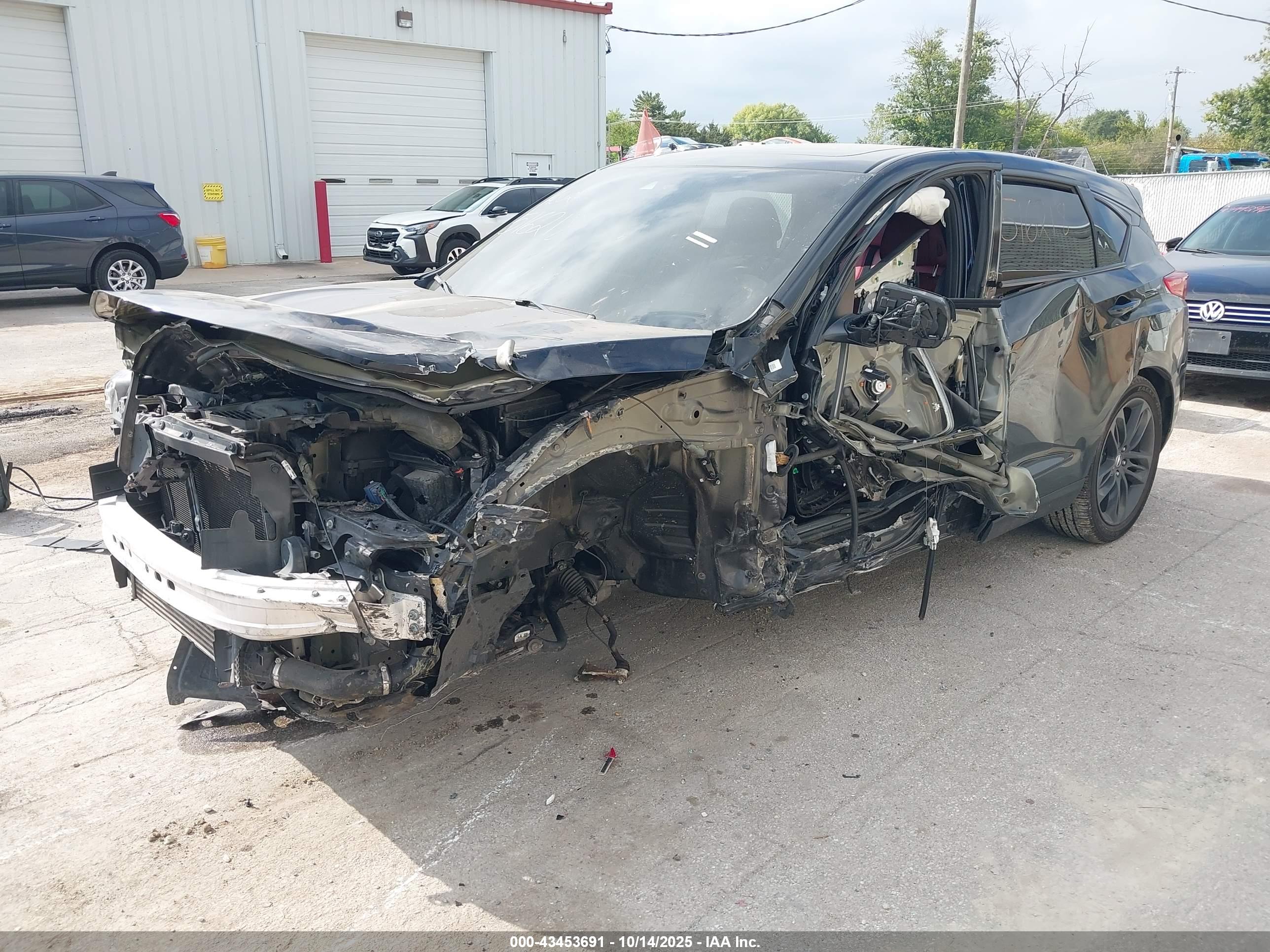 ACURA RDX image 2