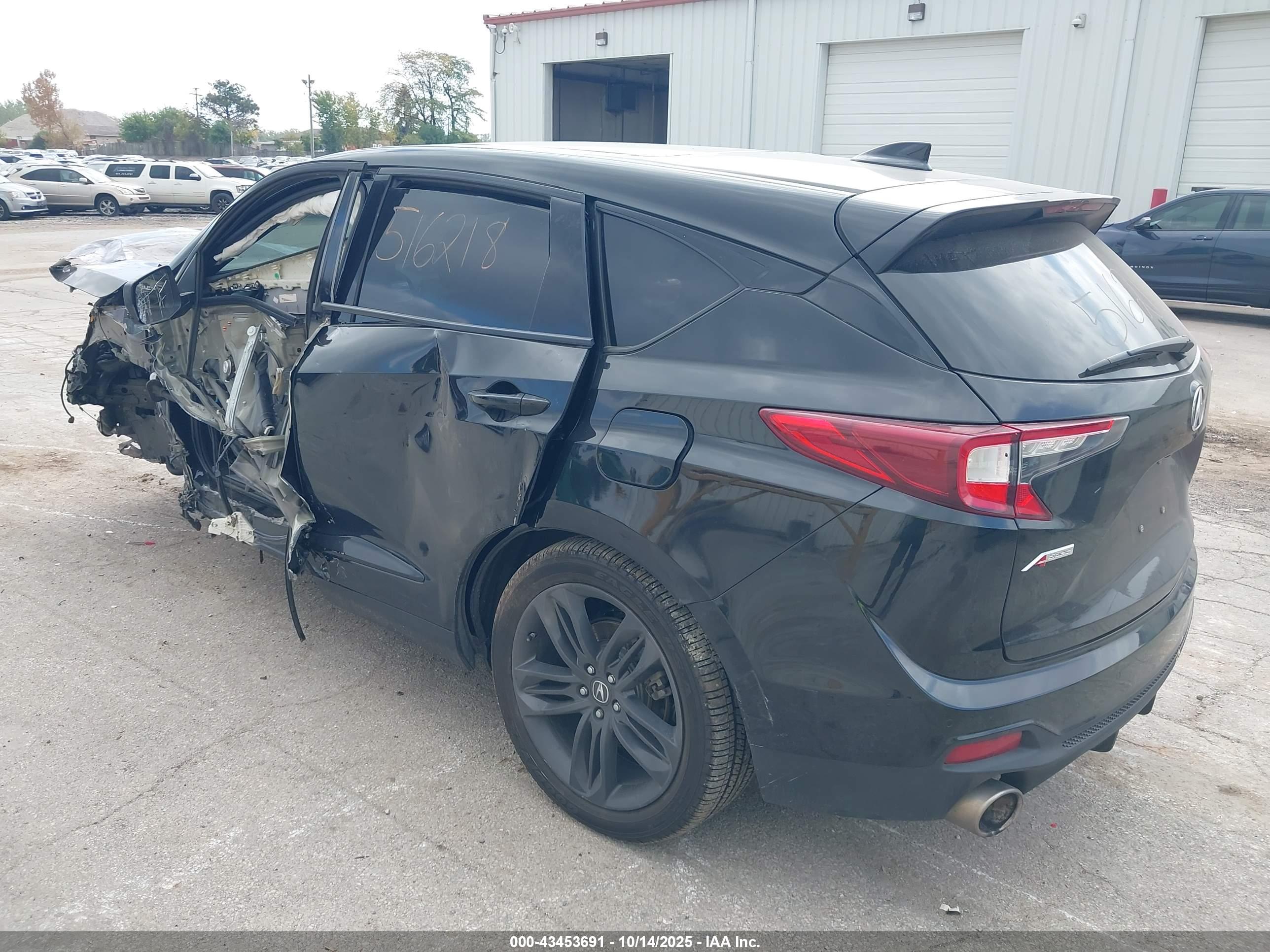 ACURA RDX image 3