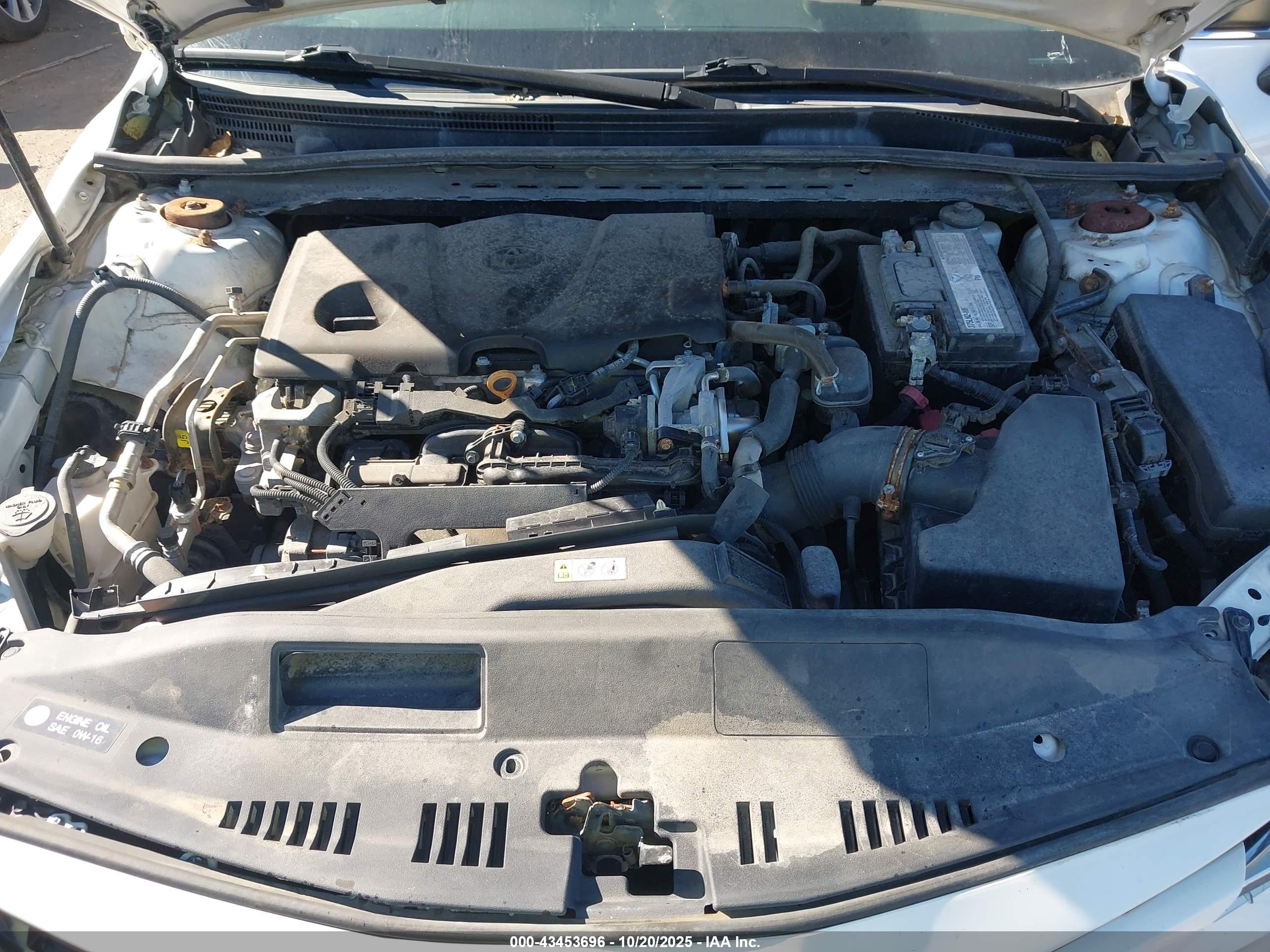 TOYOTA CAMRY image 10