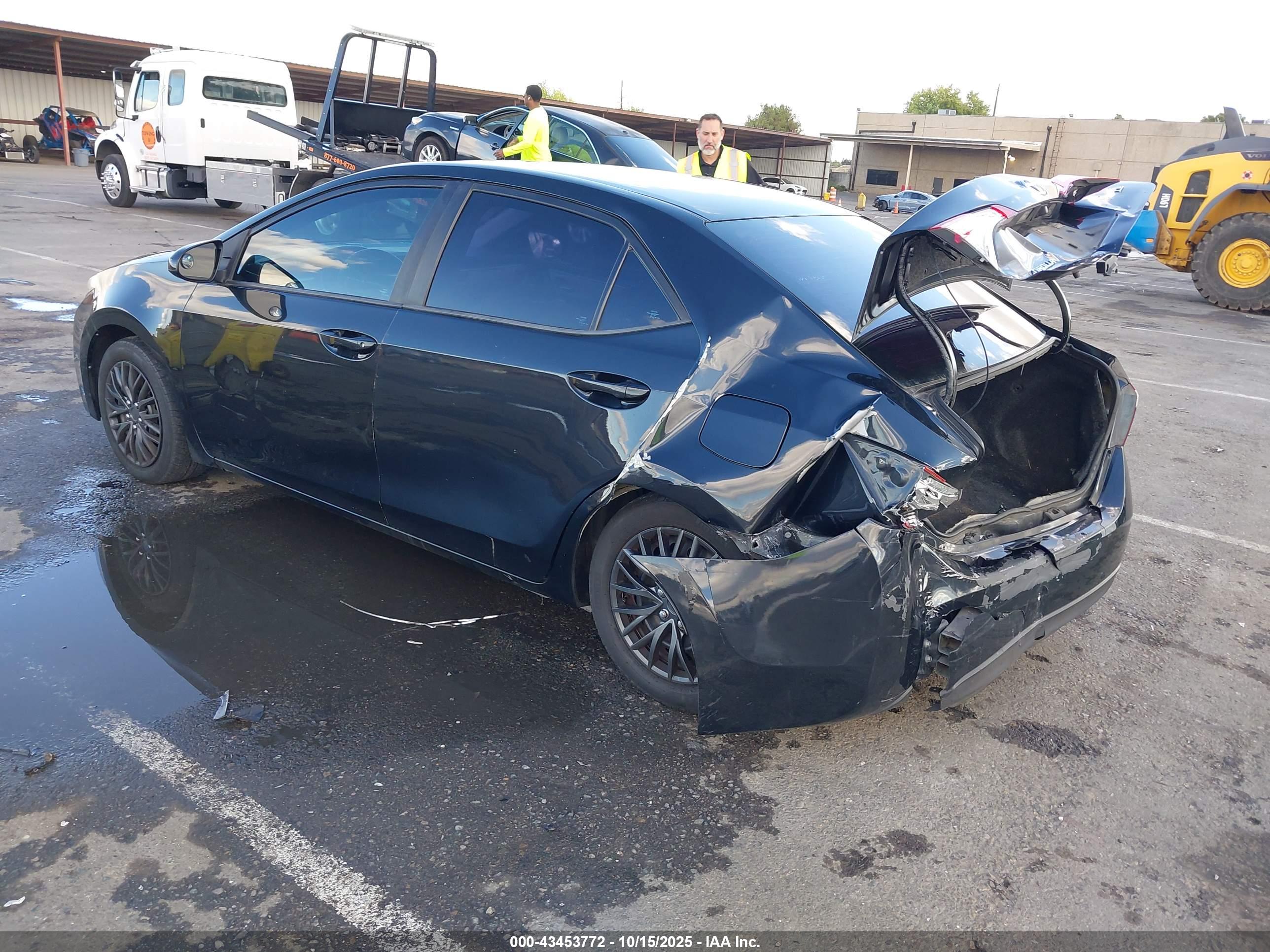 TOYOTA COROLLA image 3