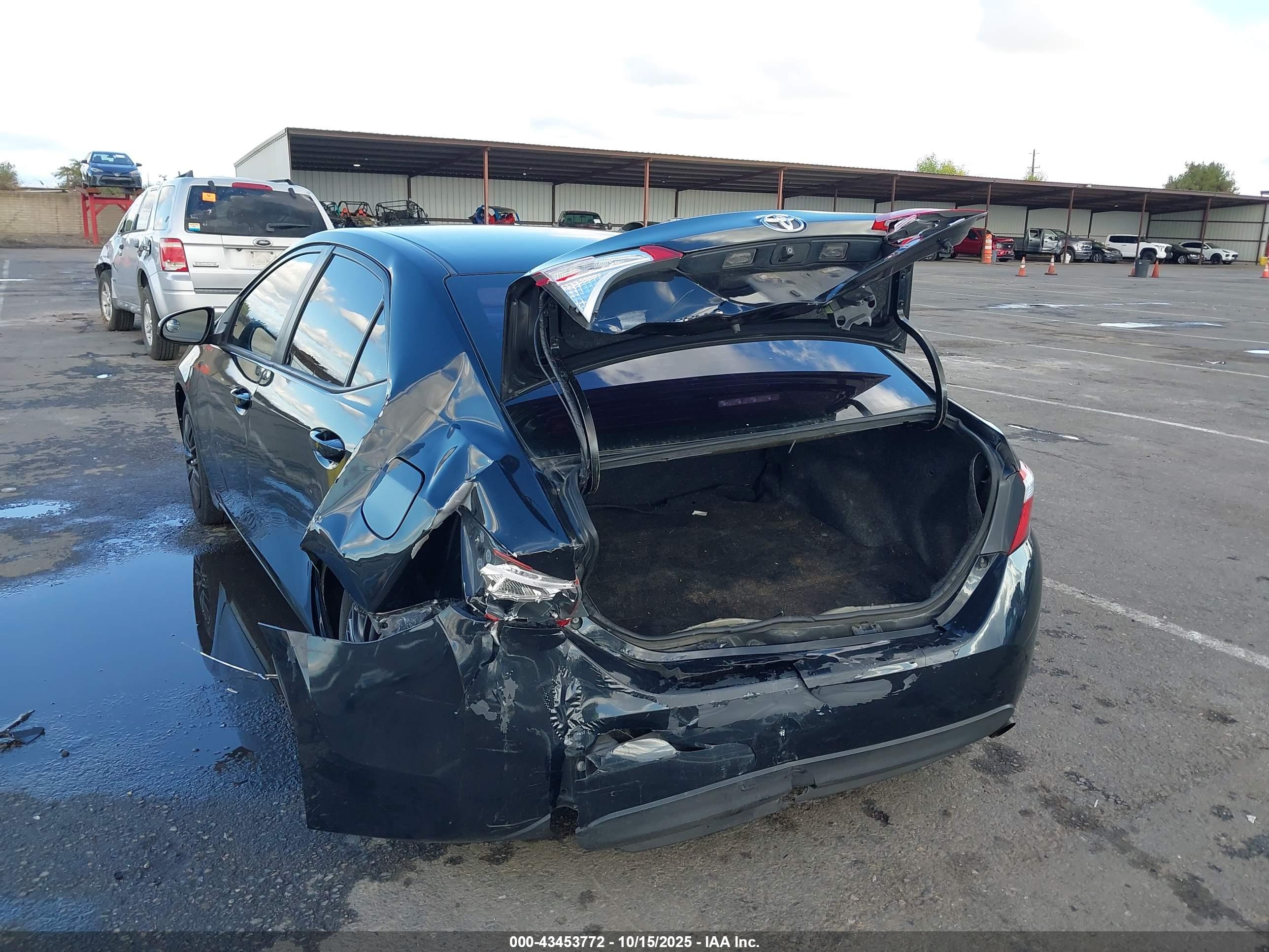 TOYOTA COROLLA image 6