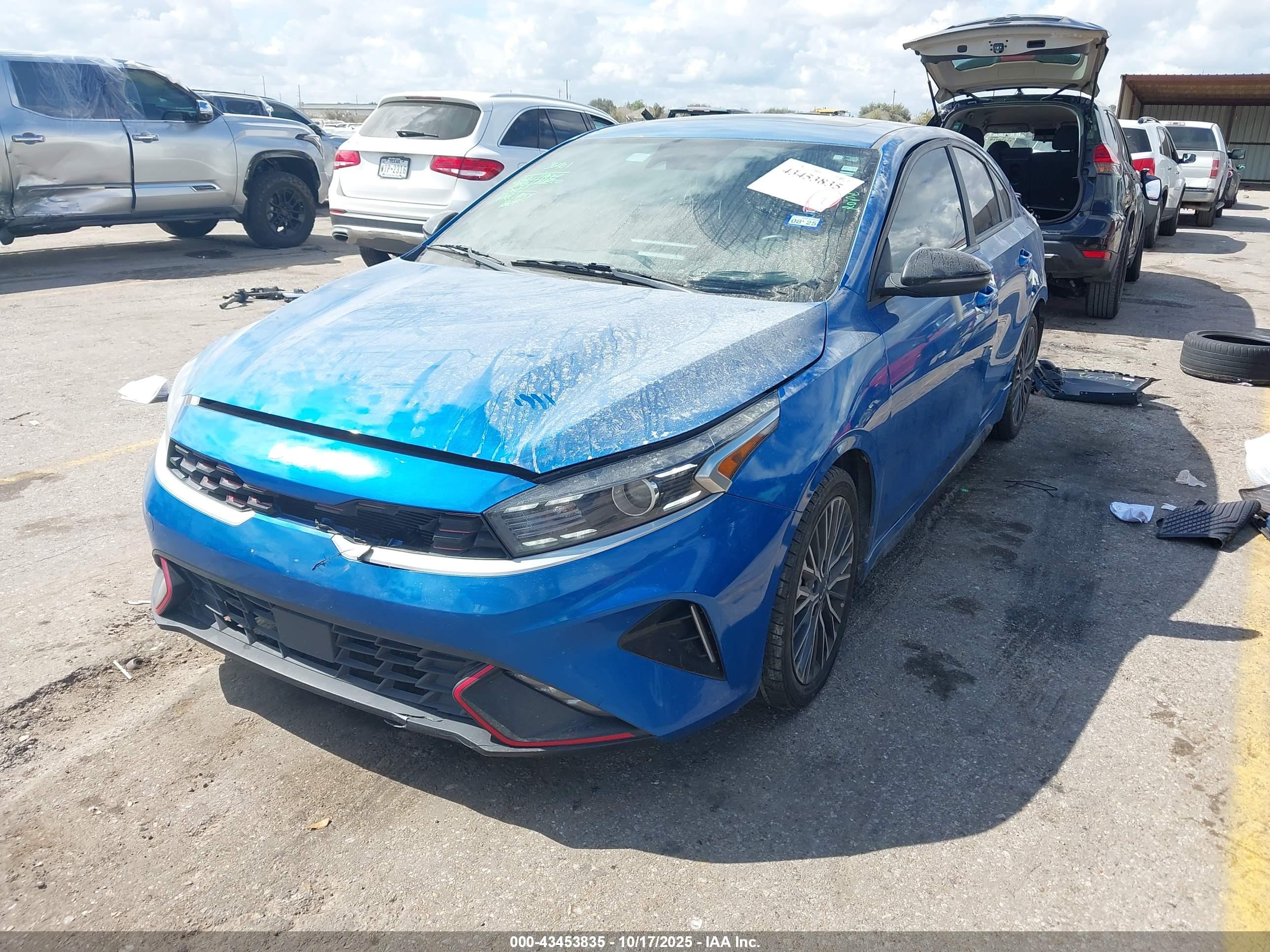 KIA FORTE image 2
