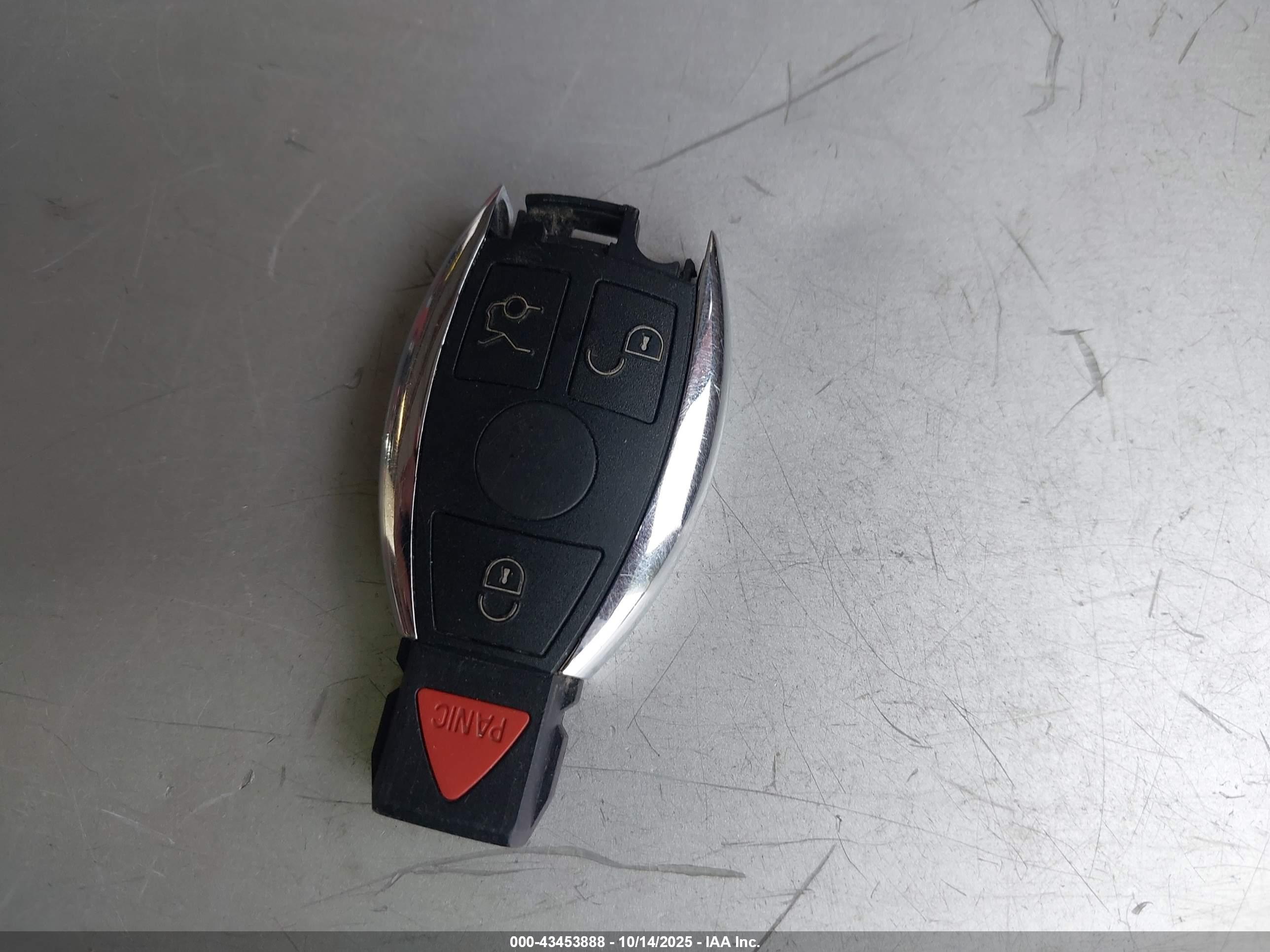 MERCEDES-BENZ CLA image 11