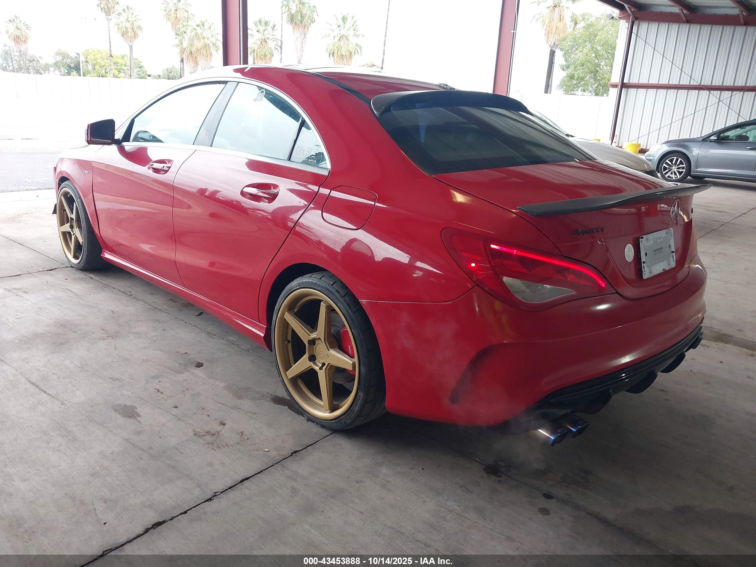 MERCEDES-BENZ CLA image 3