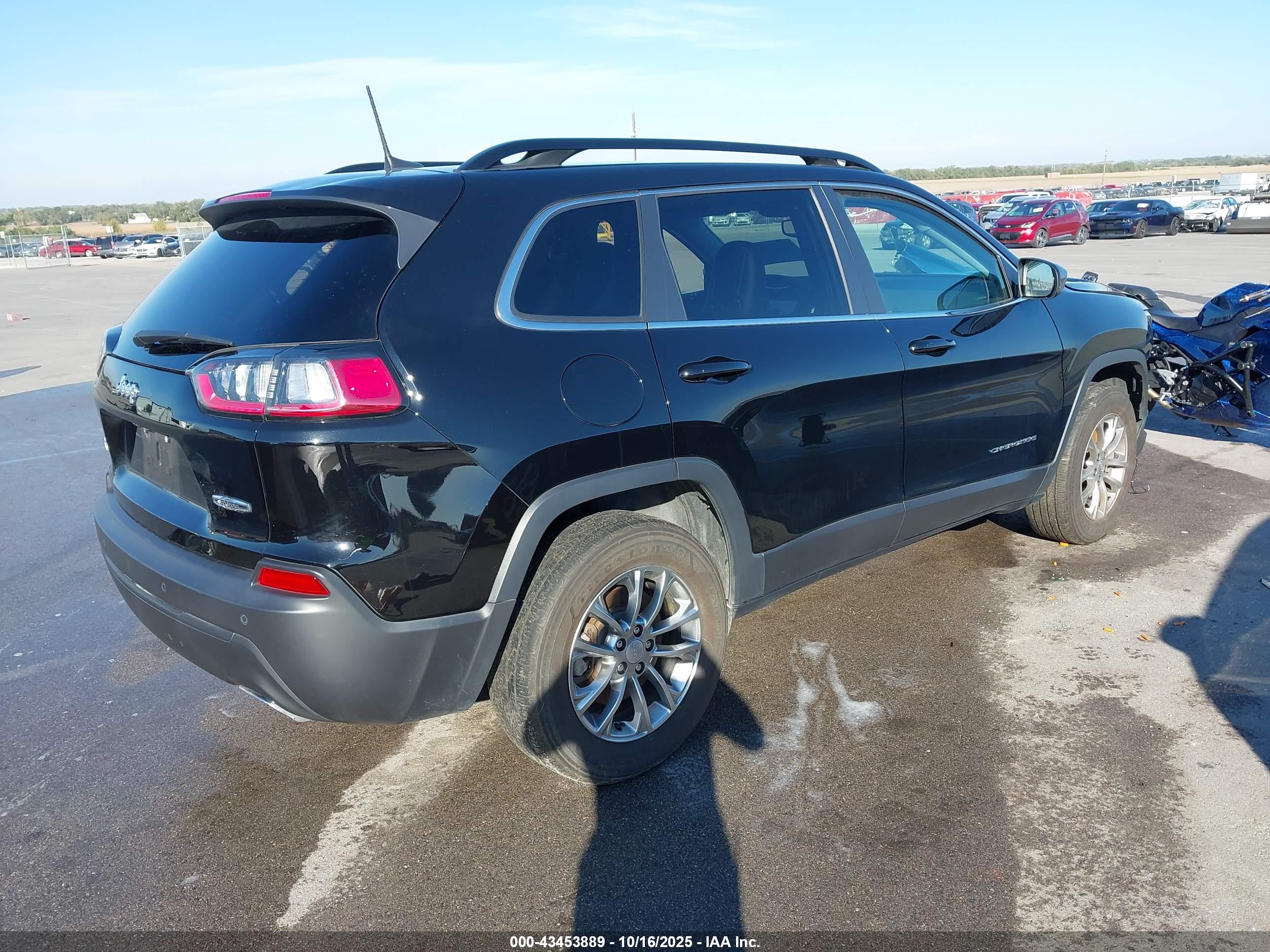 JEEP CHEROKEE image 4
