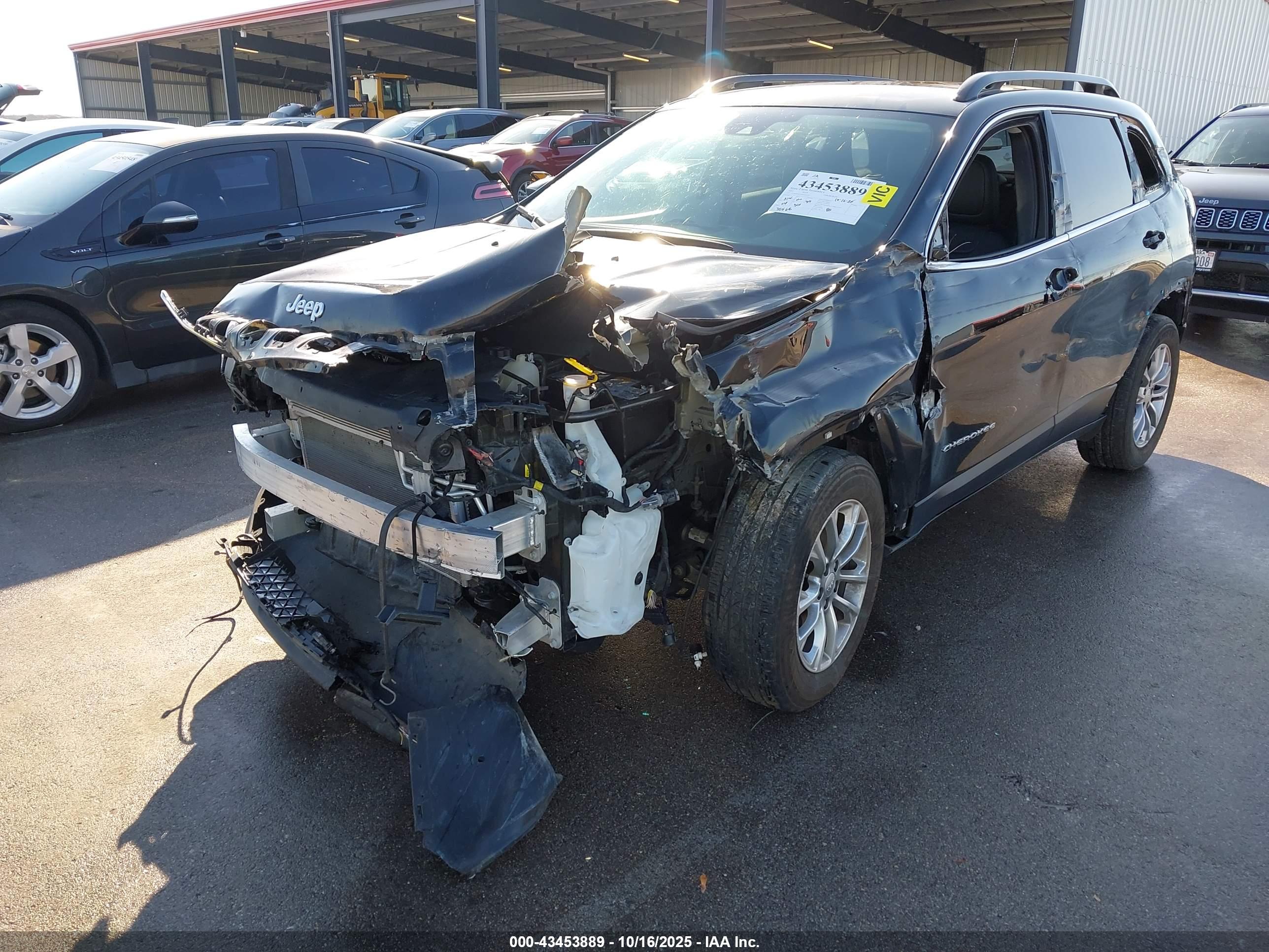 JEEP CHEROKEE image 6