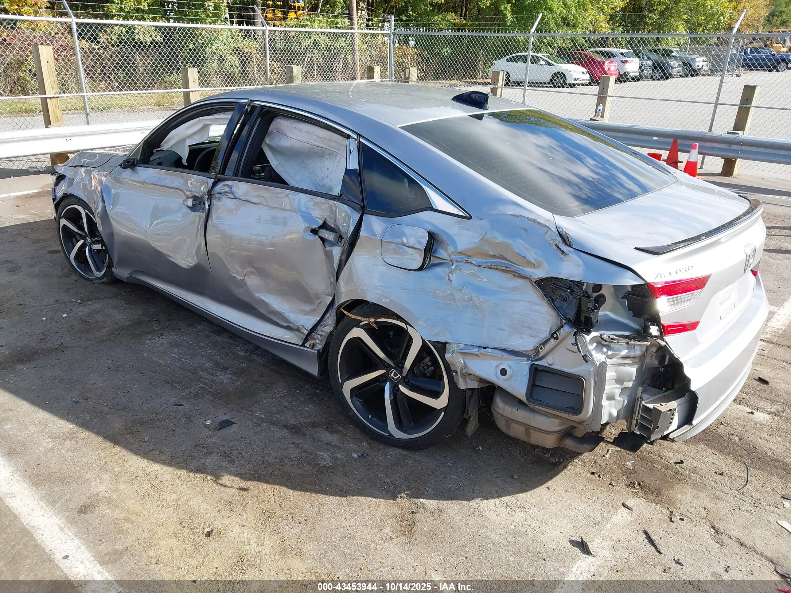 HONDA ACCORD image 3