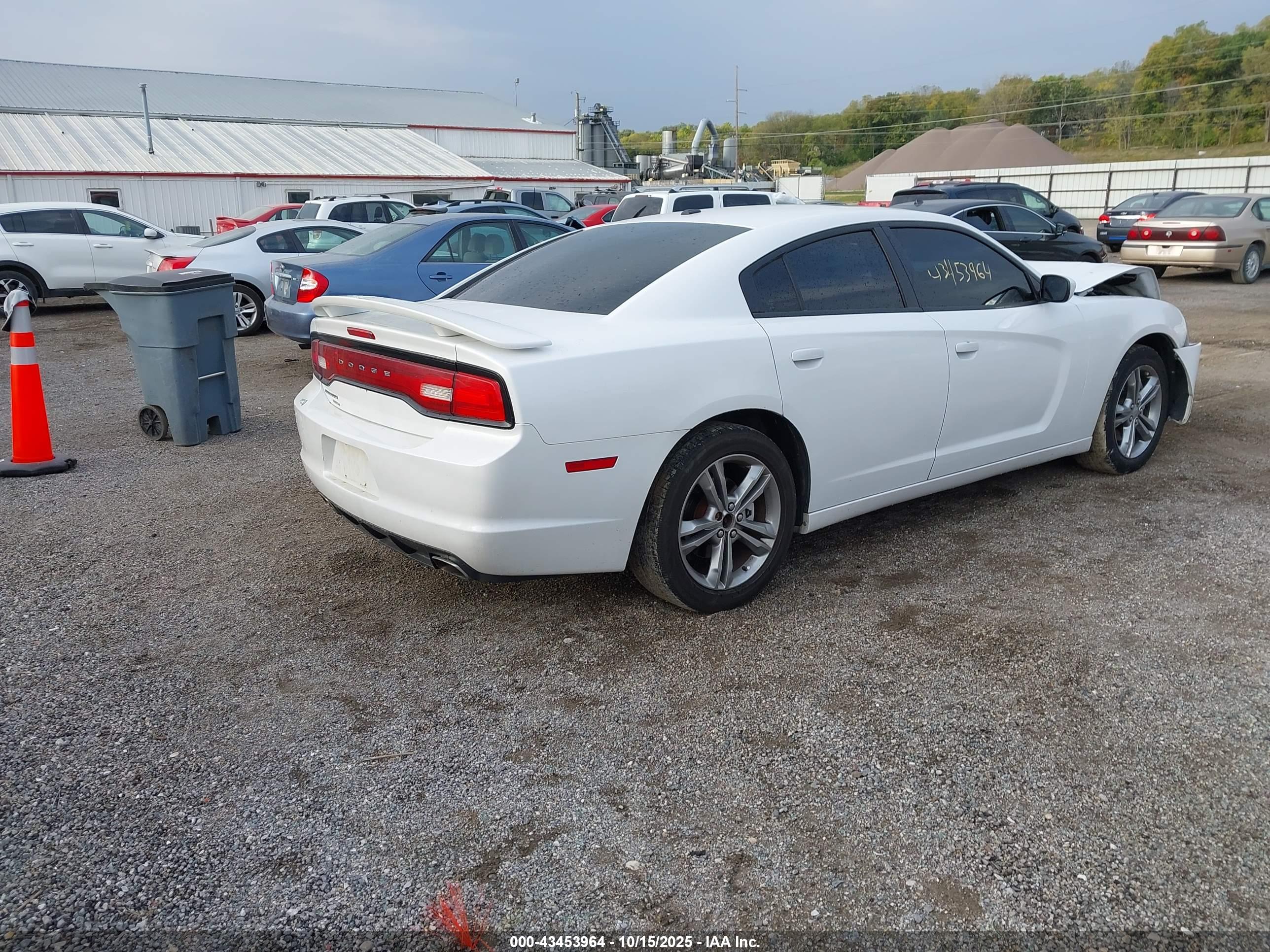 DODGE CHARGER image 4
