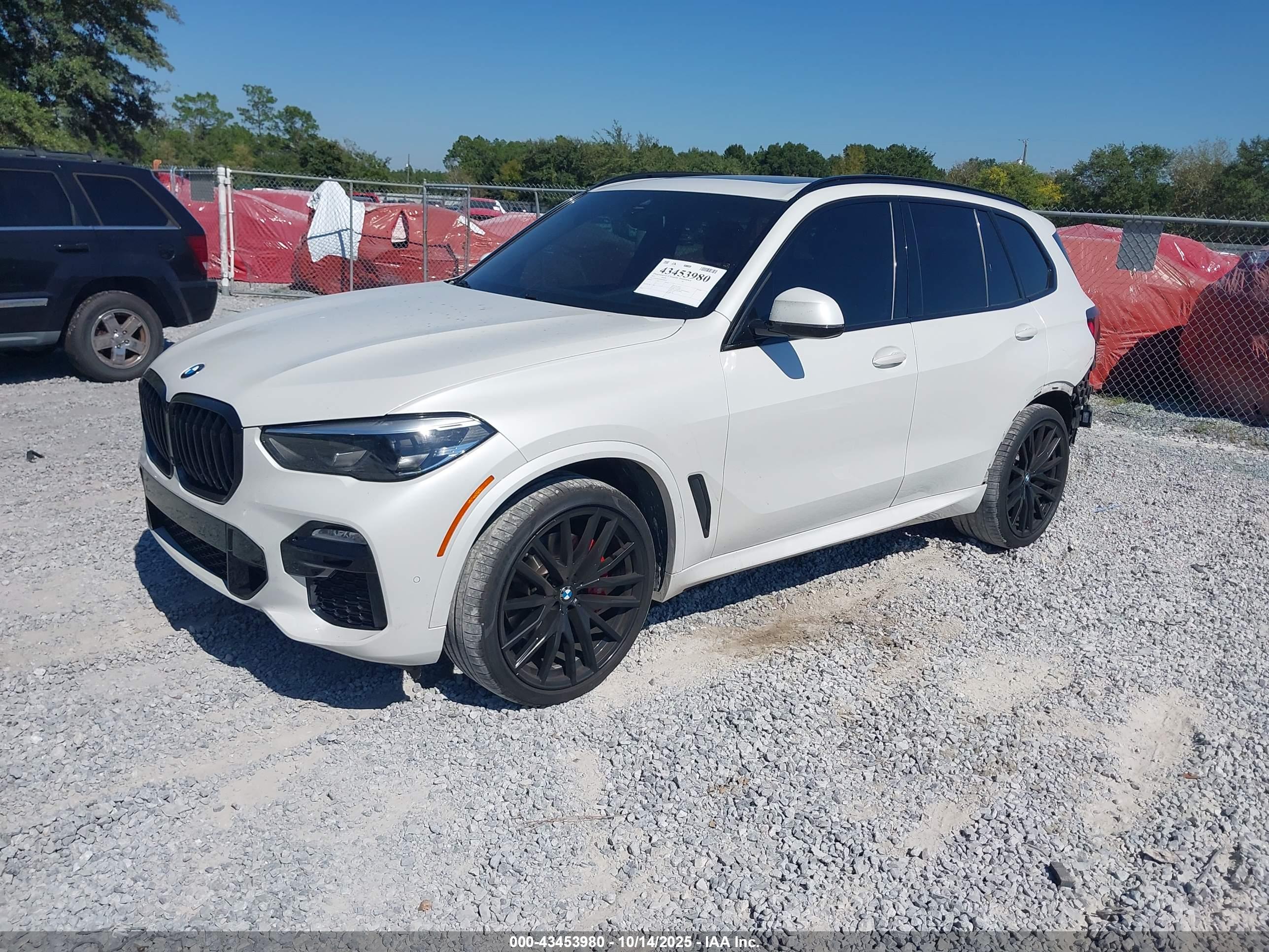 BMW X5 image 2