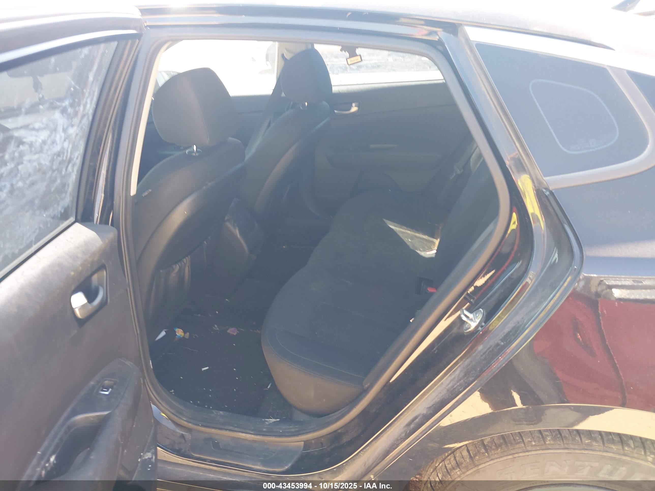 KIA OPTIMA image 8