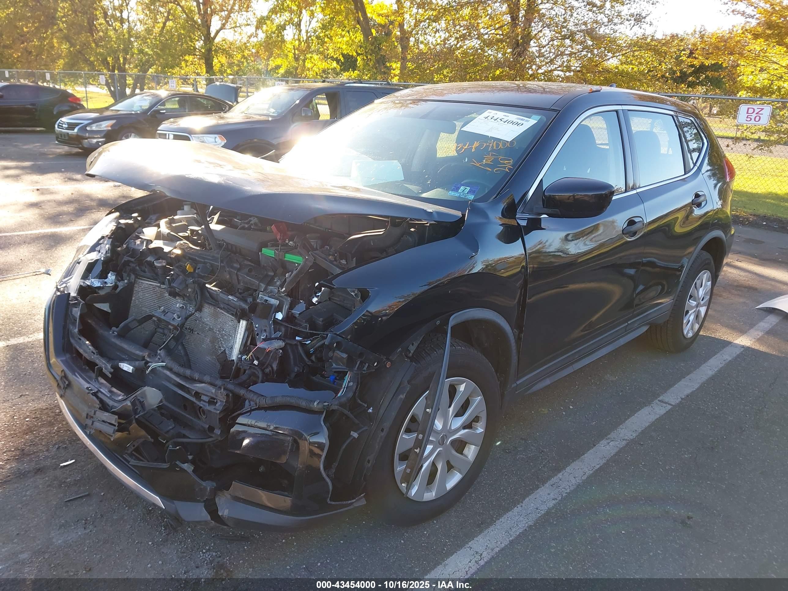 NISSAN ROGUE image 6