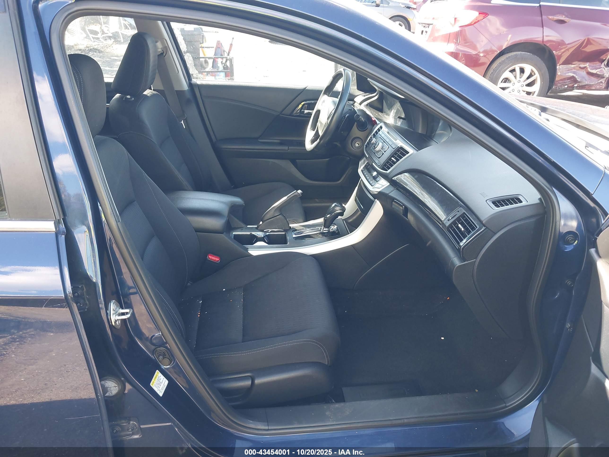 HONDA ACCORD image 5