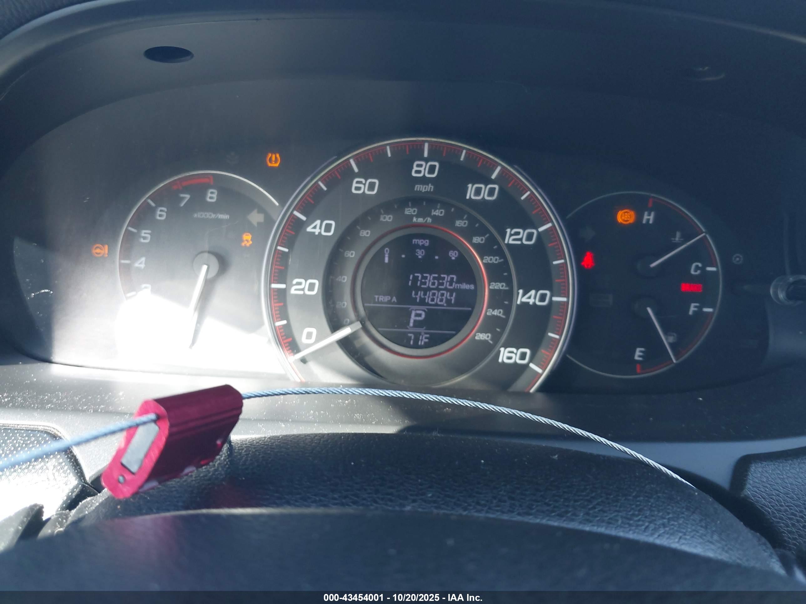 HONDA ACCORD image 7