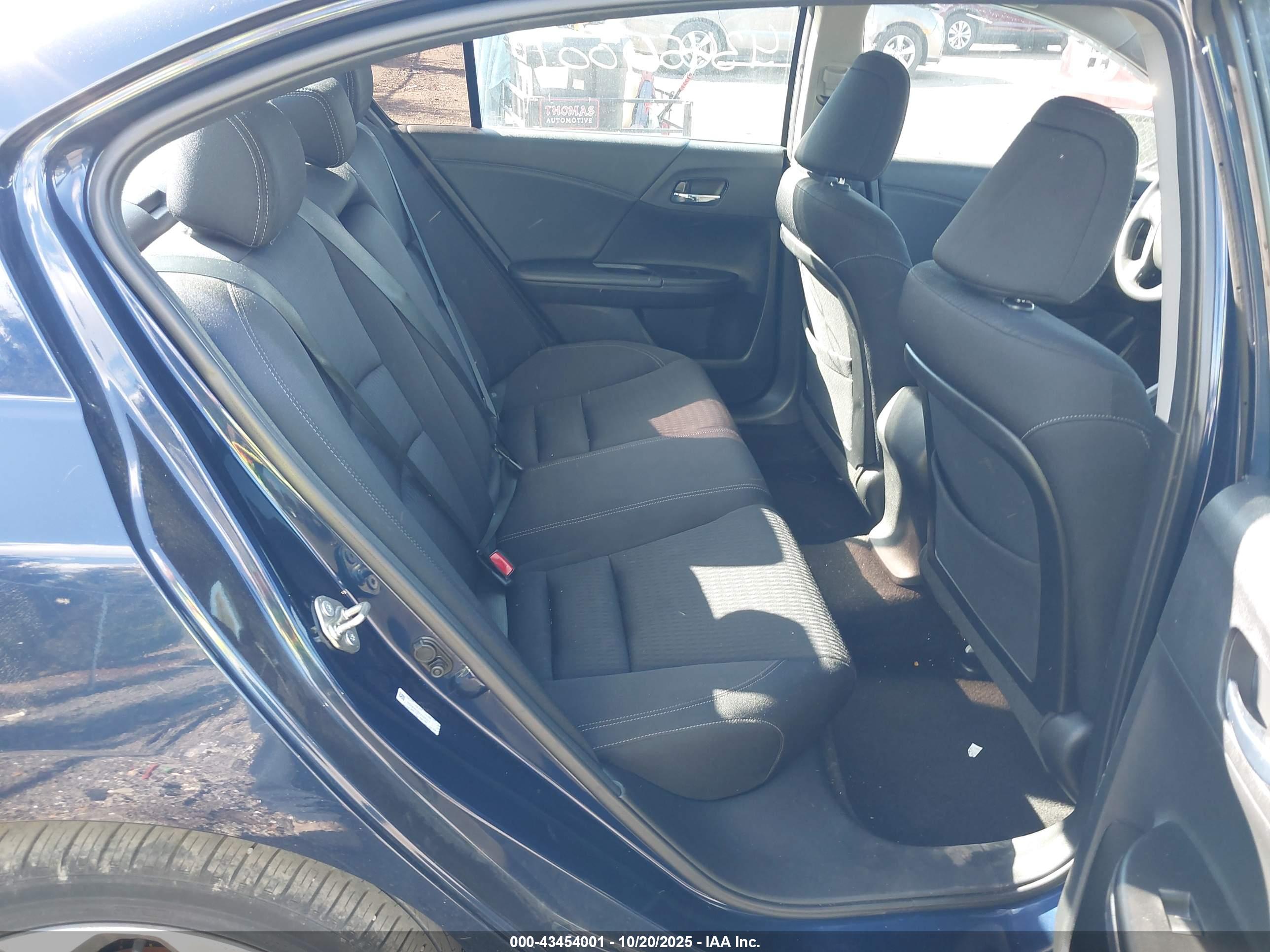 HONDA ACCORD image 8