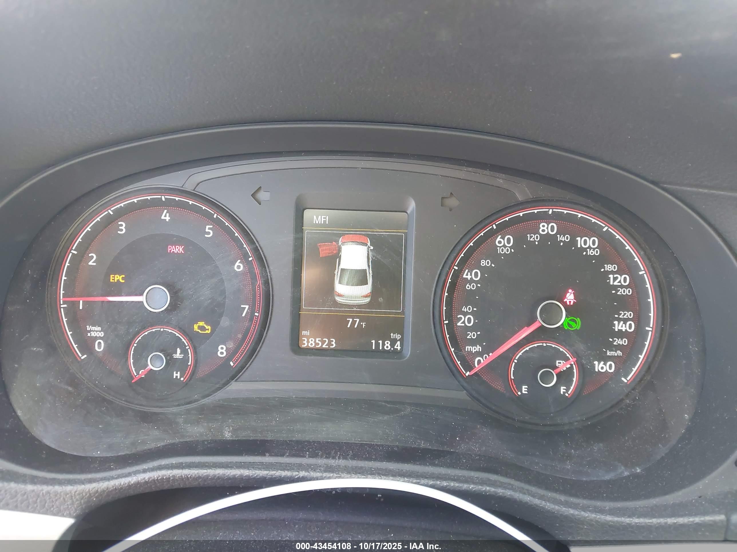 VOLKSWAGEN PASSAT image 7