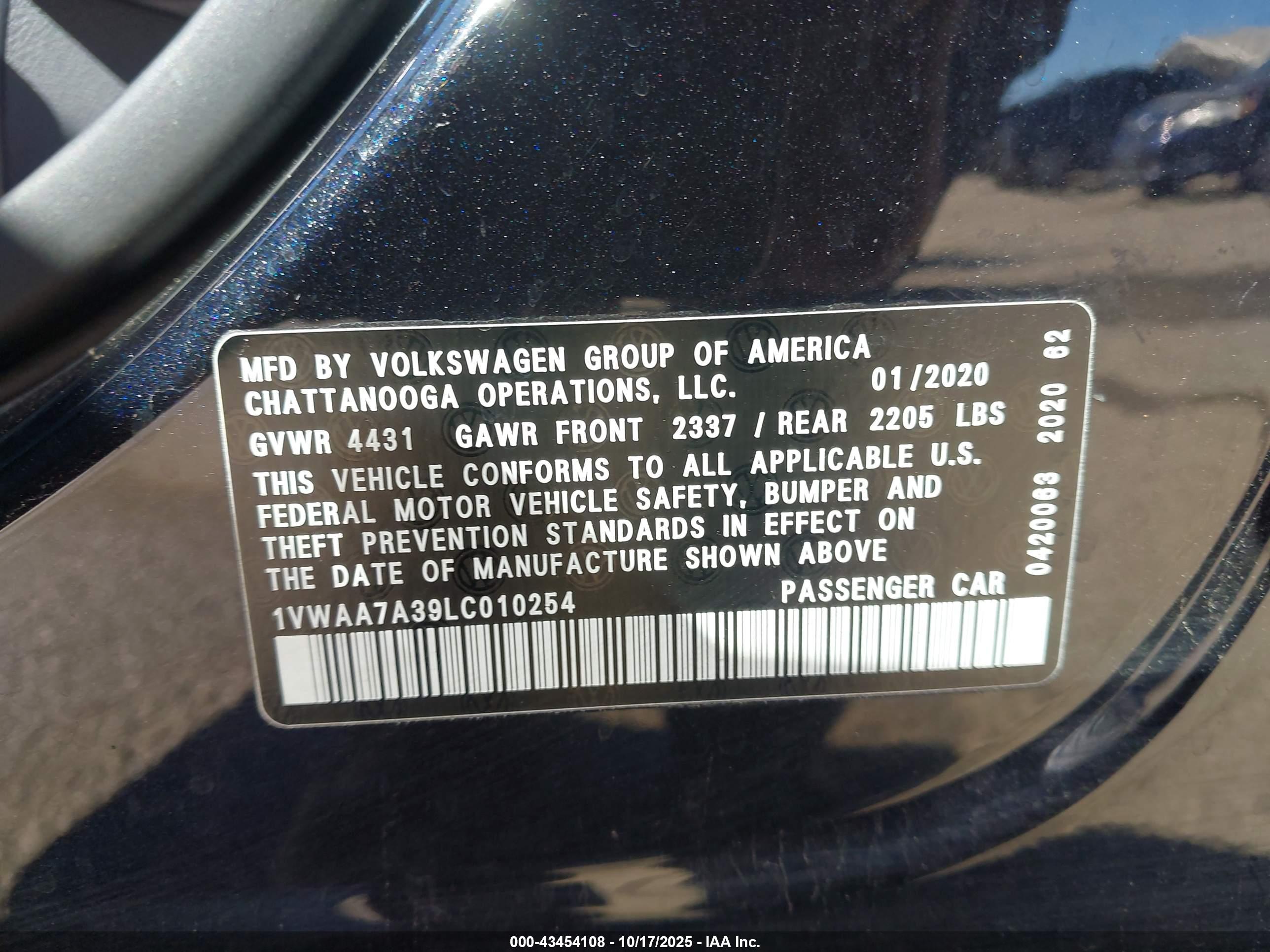 VOLKSWAGEN PASSAT image 9