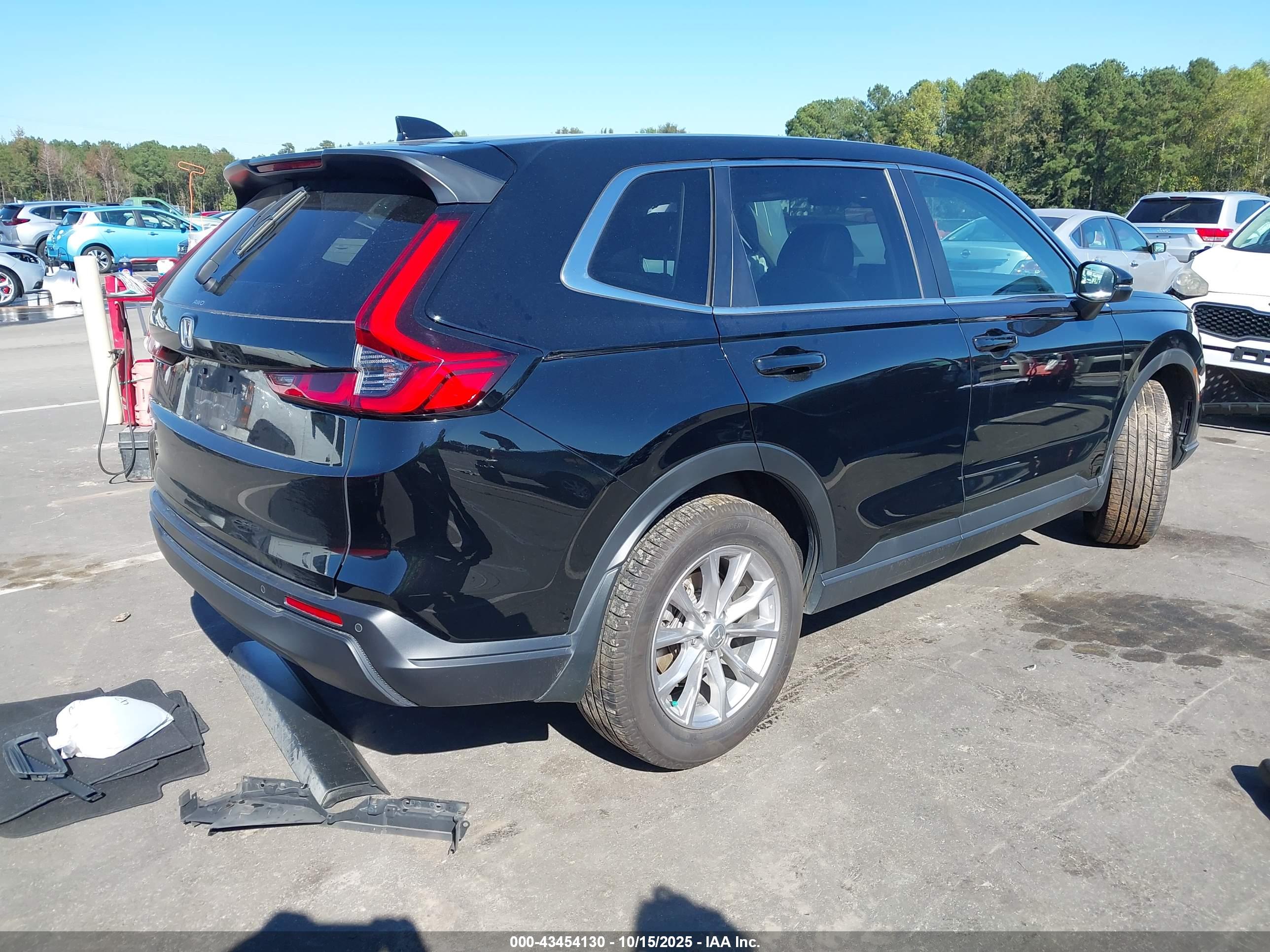 HONDA CR-V image 4