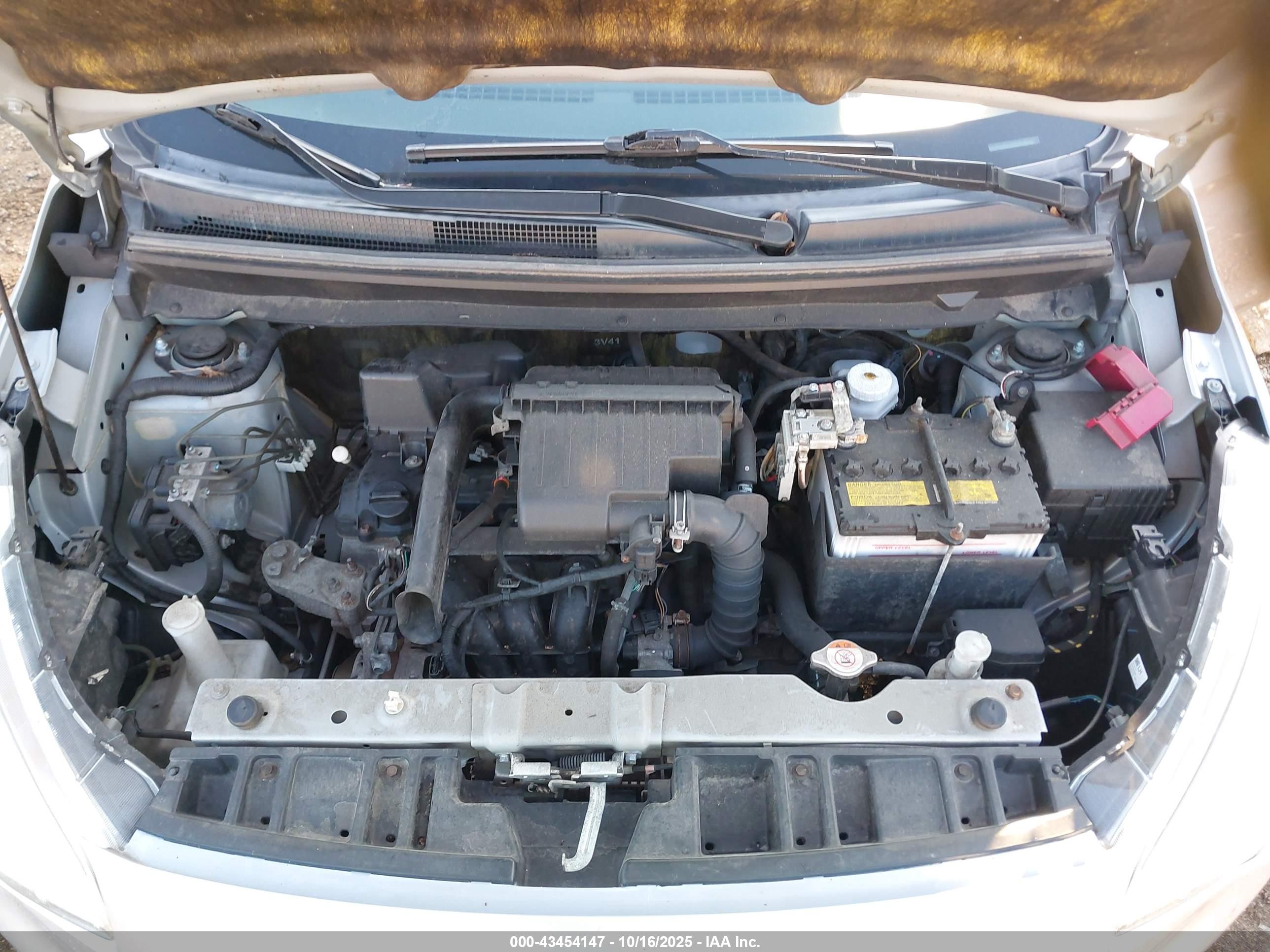 MITSUBISHI MIRAGE image 10