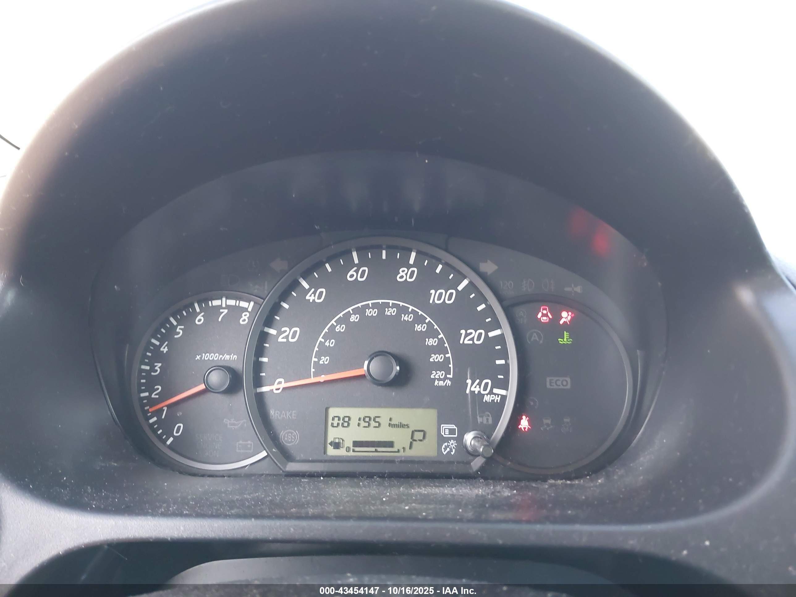 MITSUBISHI MIRAGE image 7