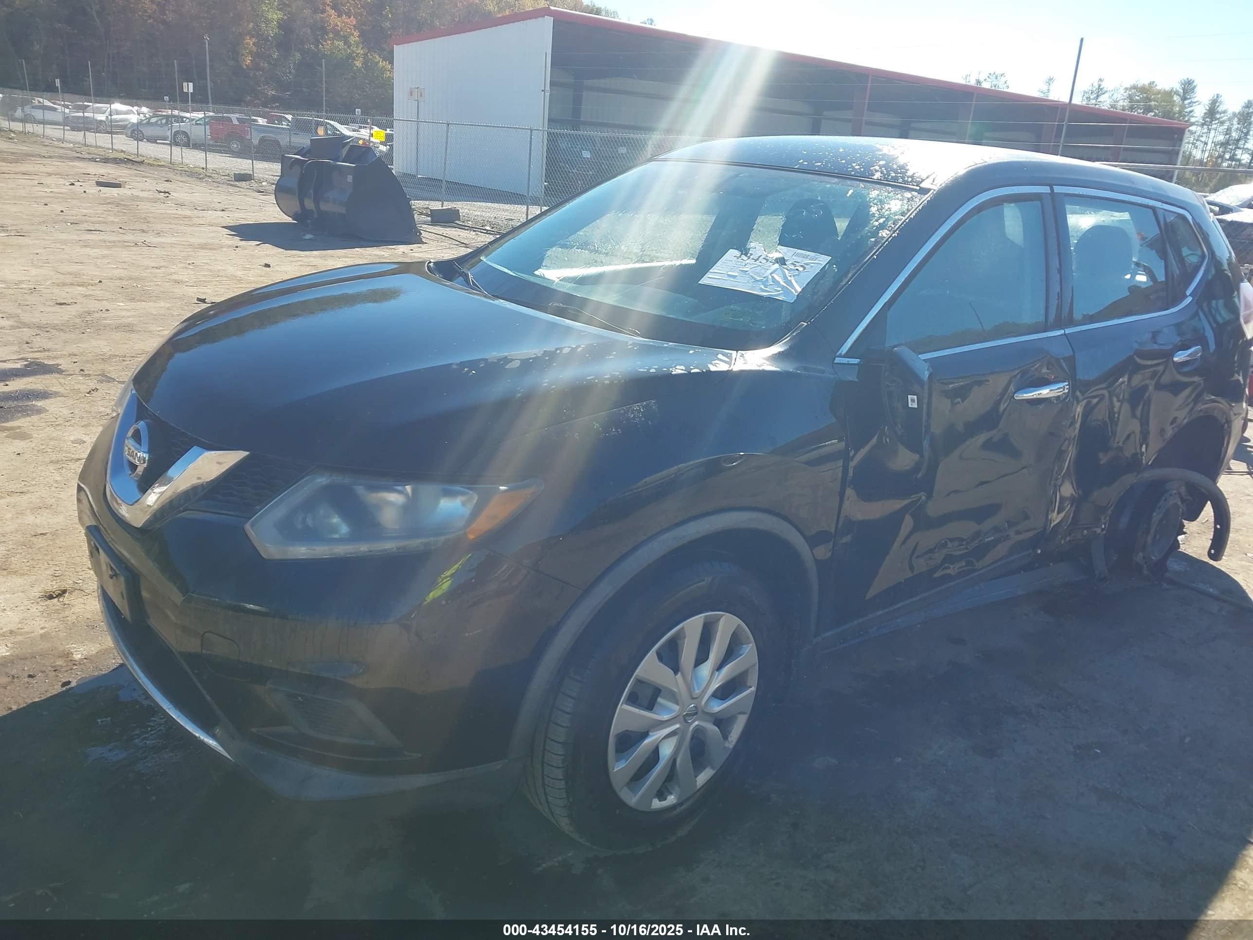 NISSAN ROGUE image 2