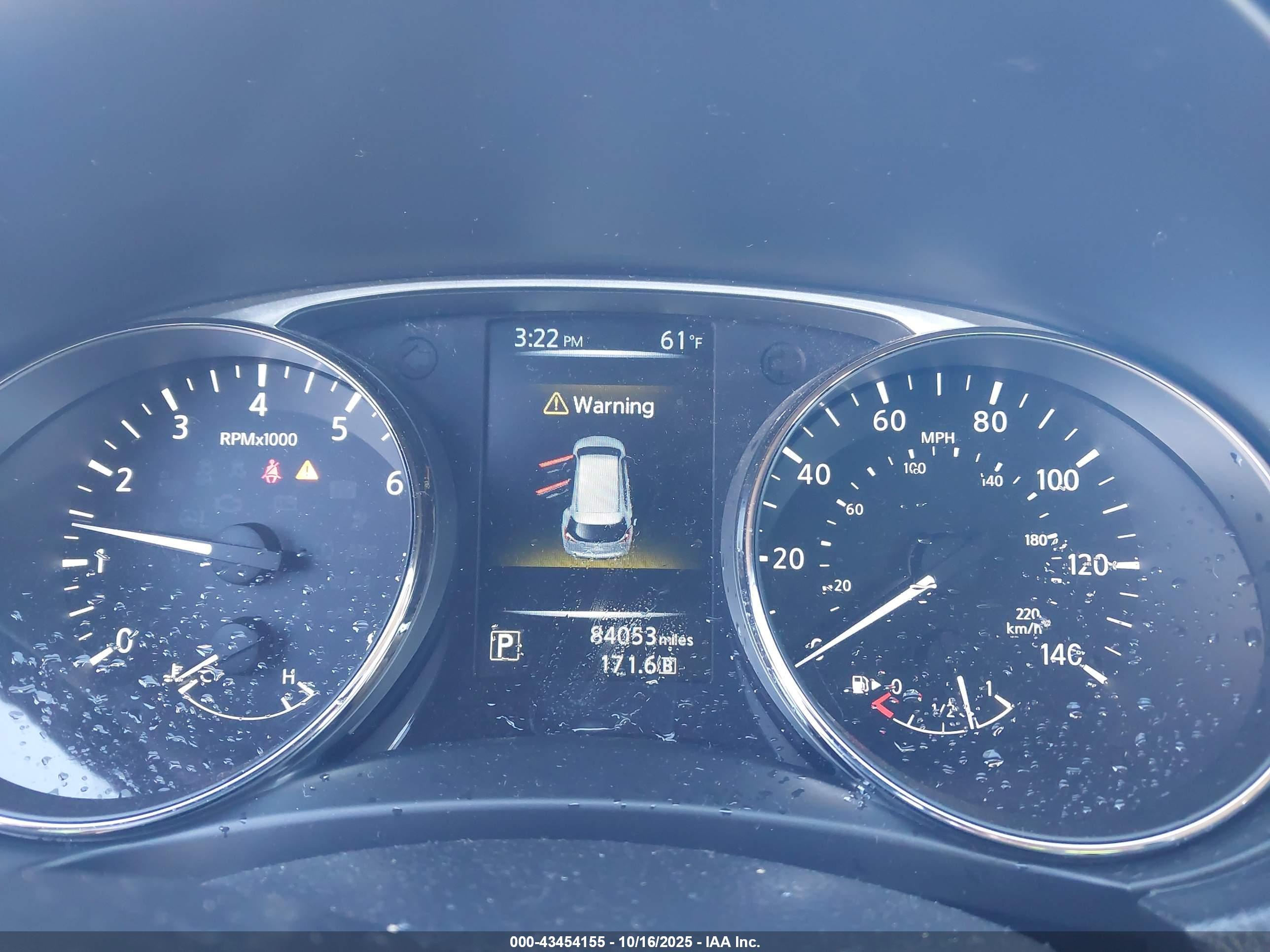 NISSAN ROGUE image 7