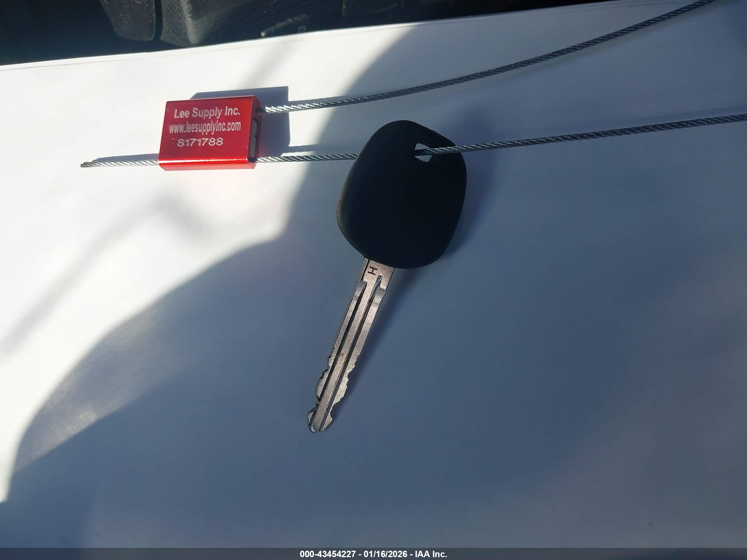 TOYOTA COROLLA image 11