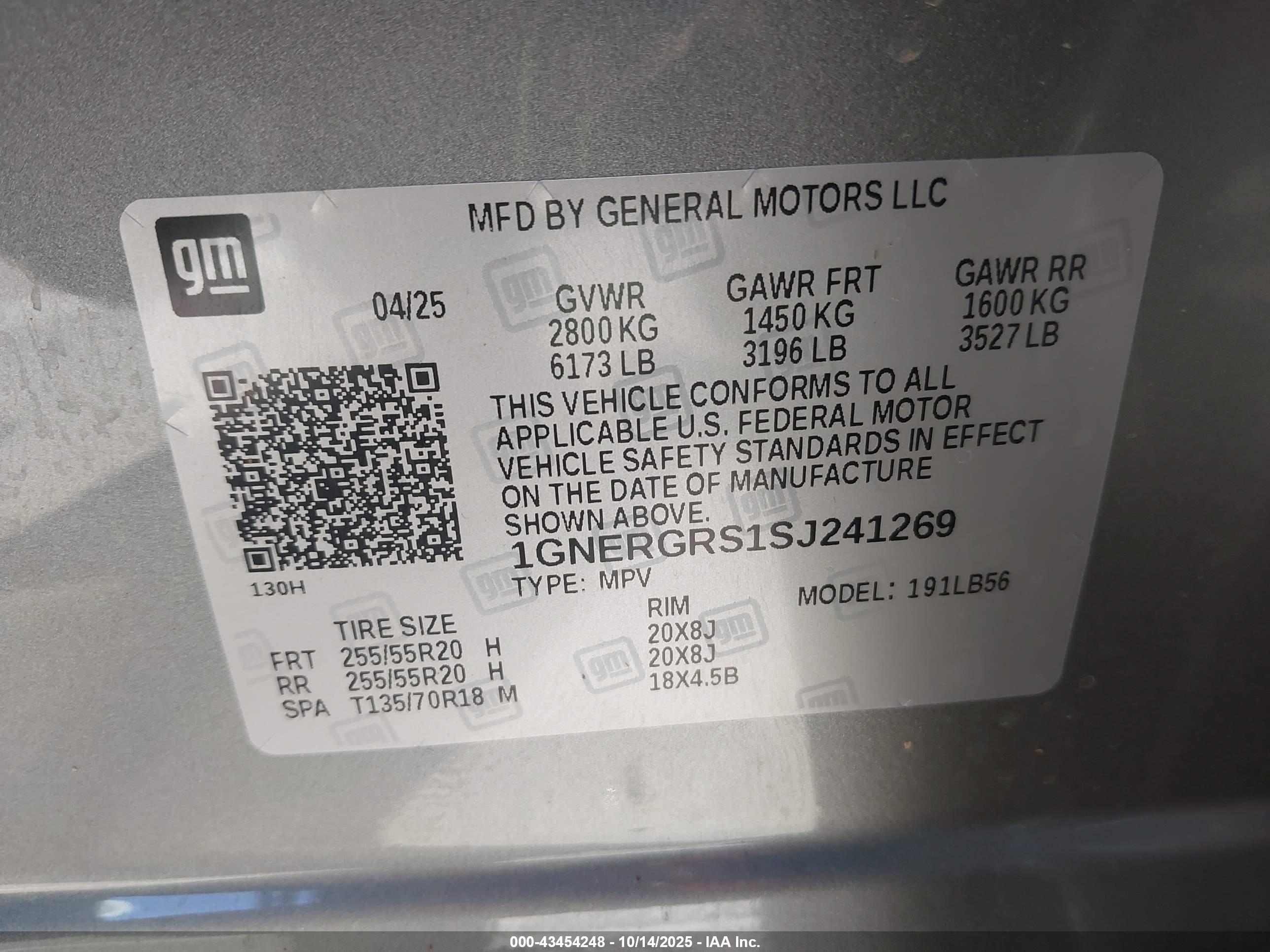 CHEVROLET TRAVERSE image 9