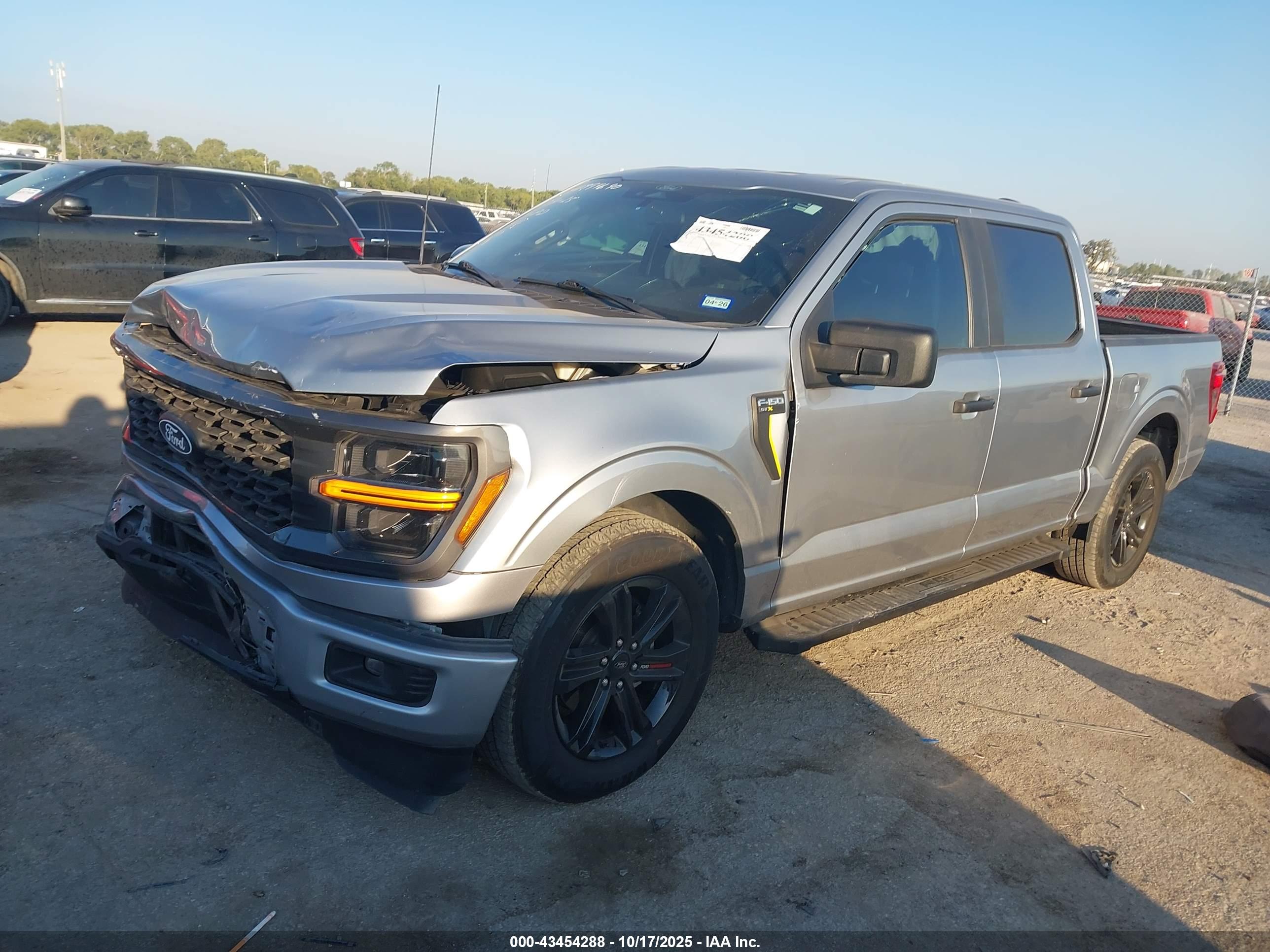 FORD F-150 image 2