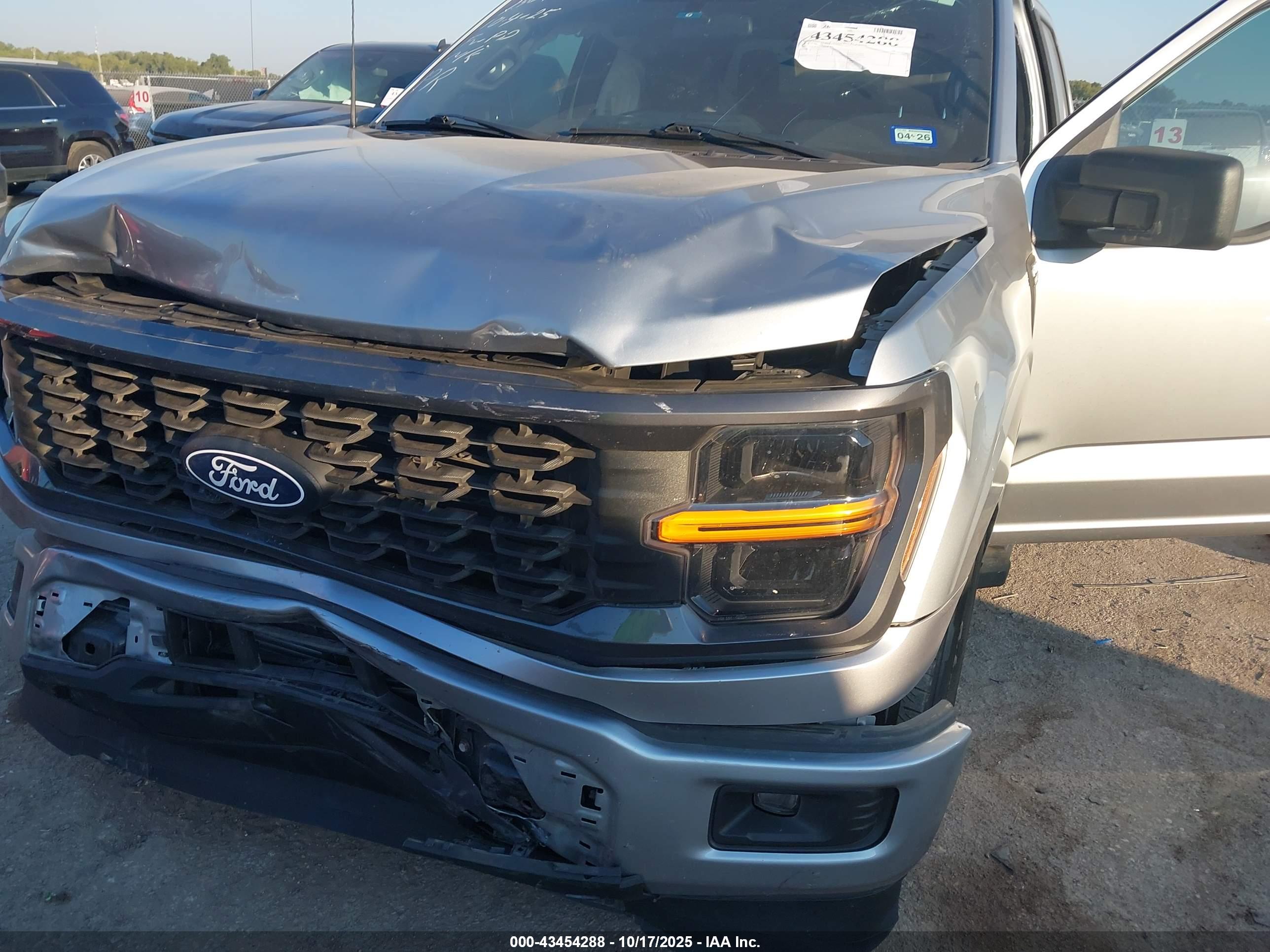 FORD F-150 image 6