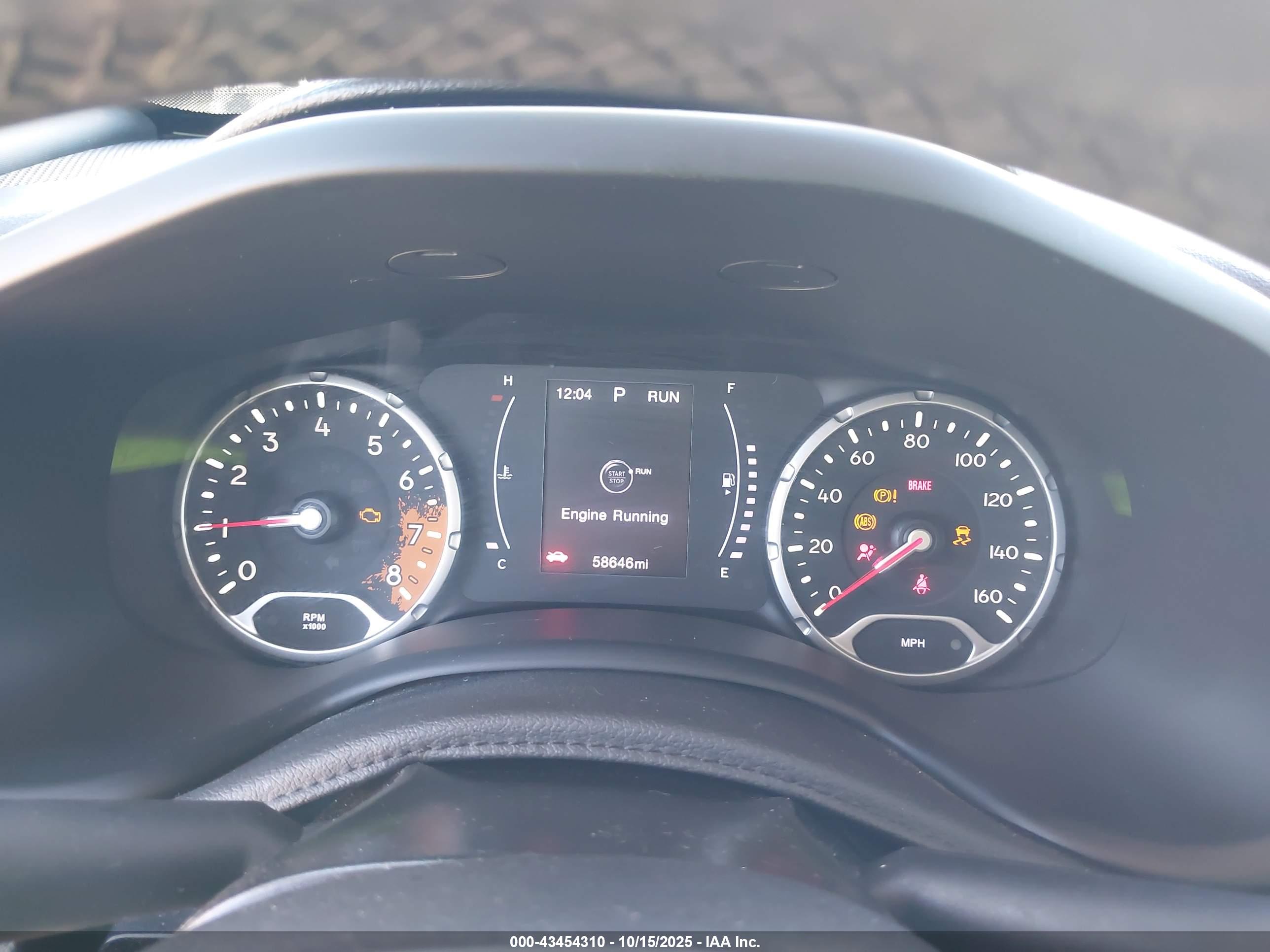 JEEP RENEGADE image 7