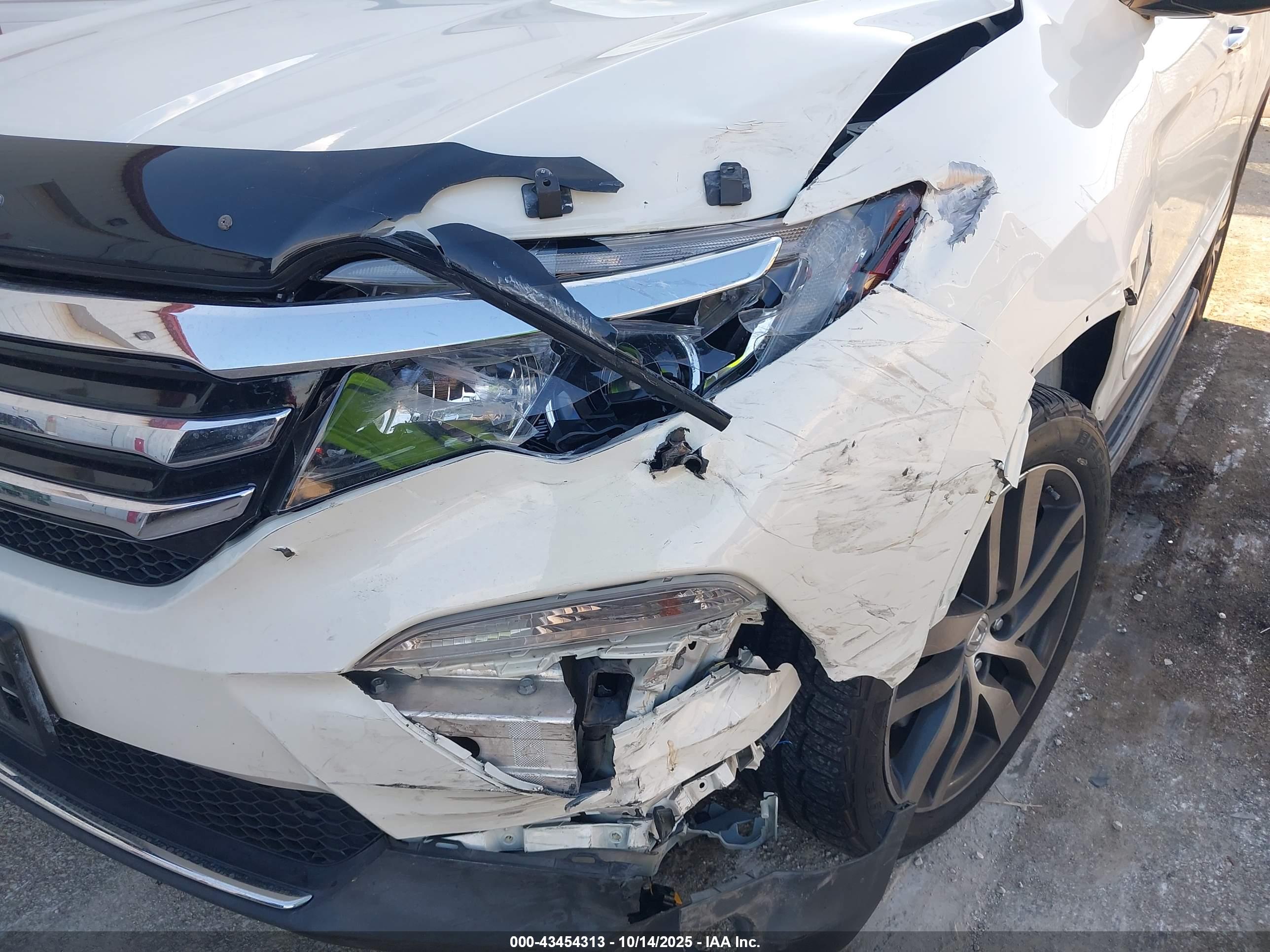HONDA PILOT image 6