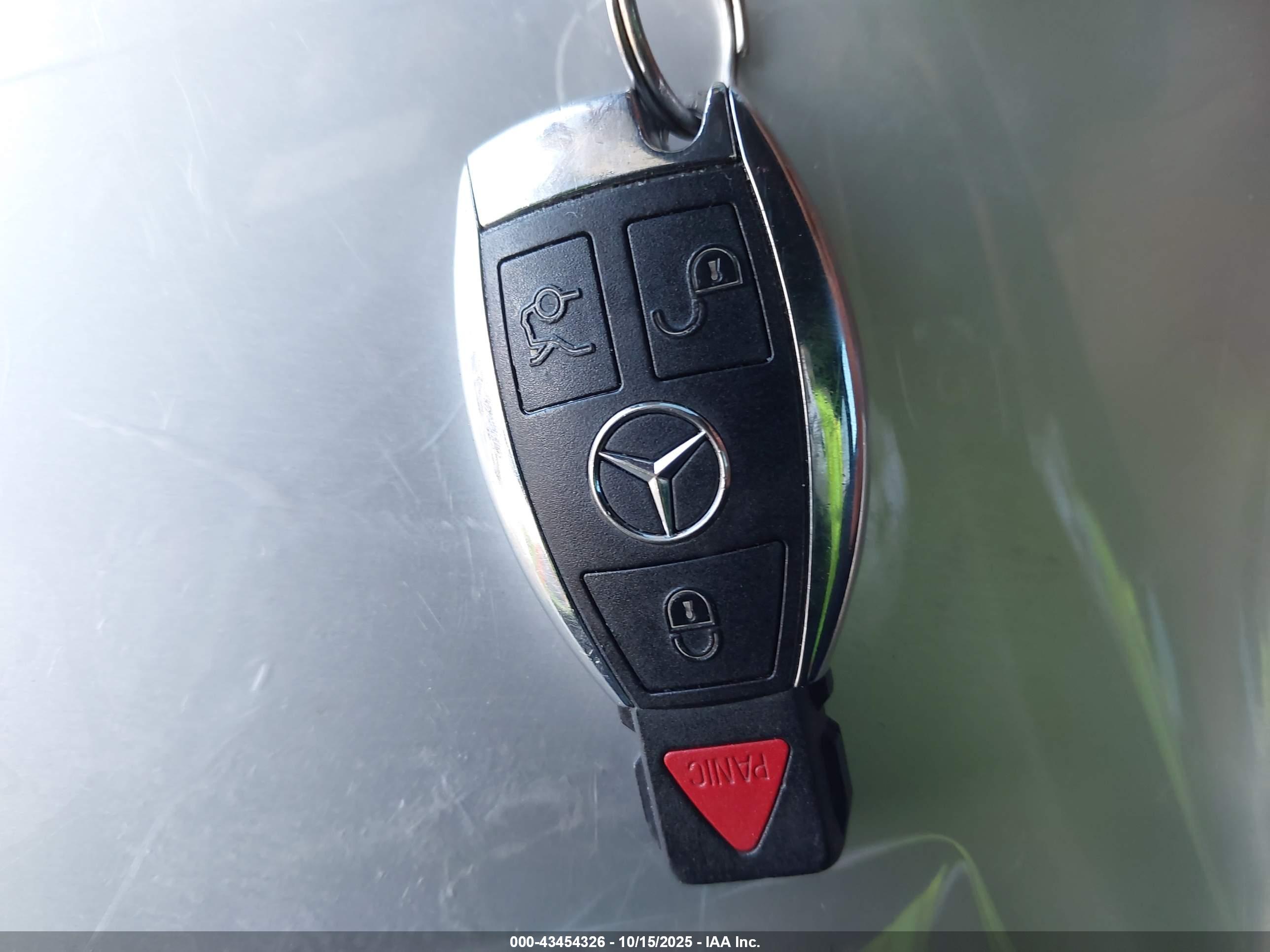 MERCEDES-BENZ CLA image 11