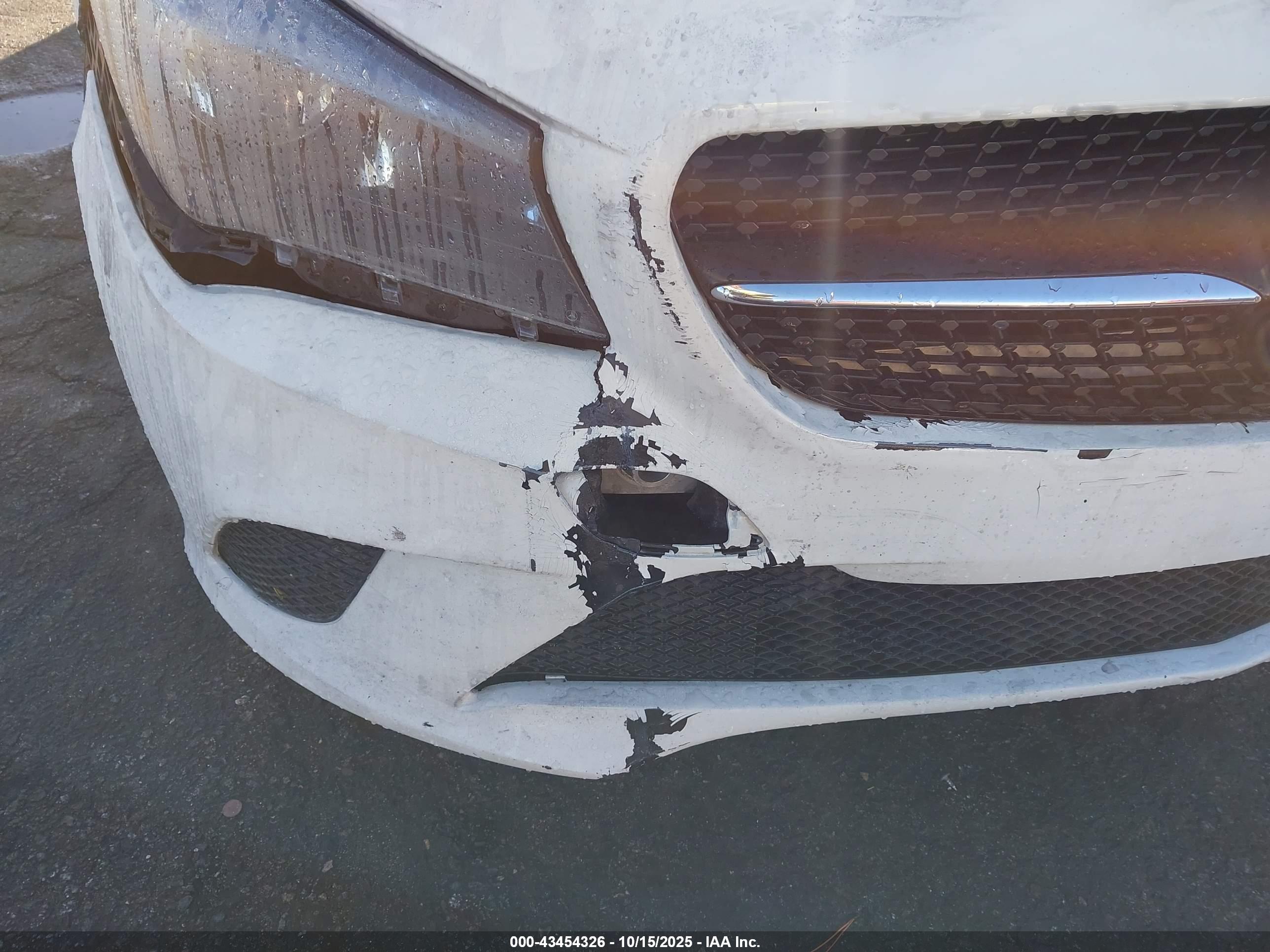 MERCEDES-BENZ CLA image 6