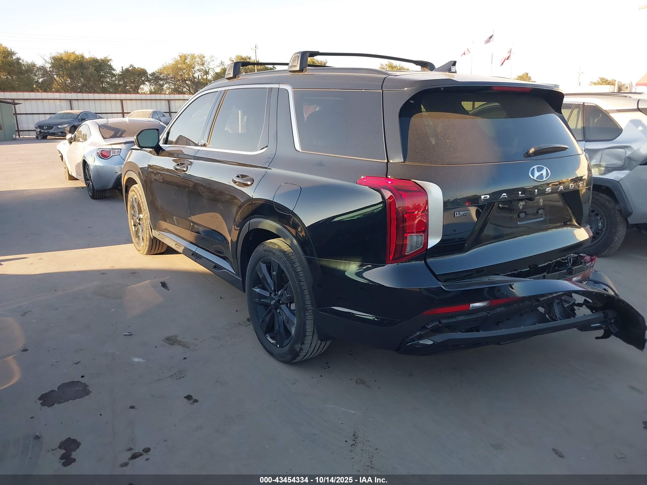 HYUNDAI PALISADE image 3