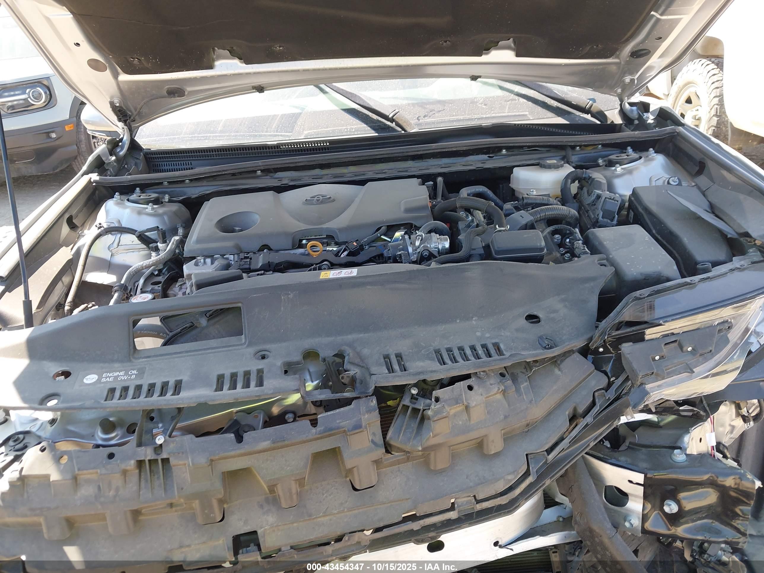 TOYOTA CAMRY image 10