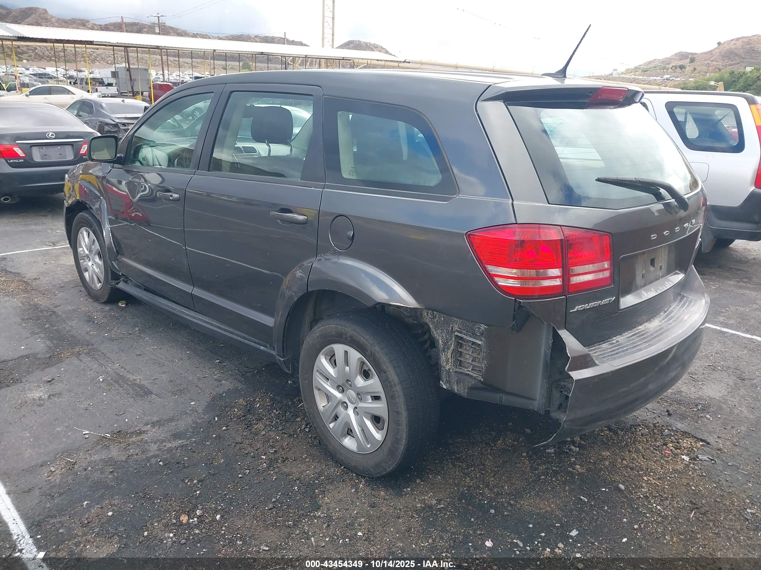 DODGE JOURNEY image 3