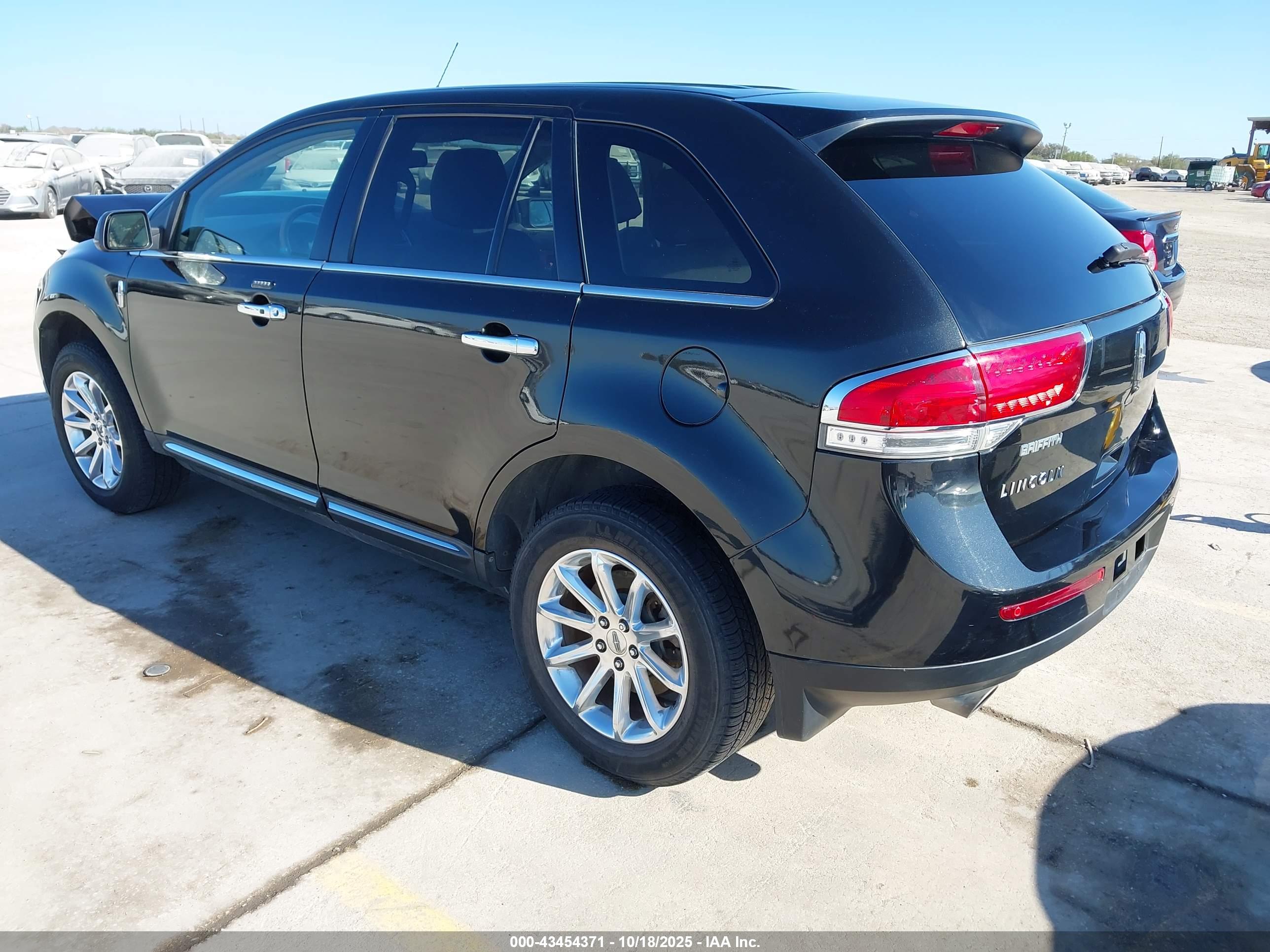 LINCOLN MKX image 3