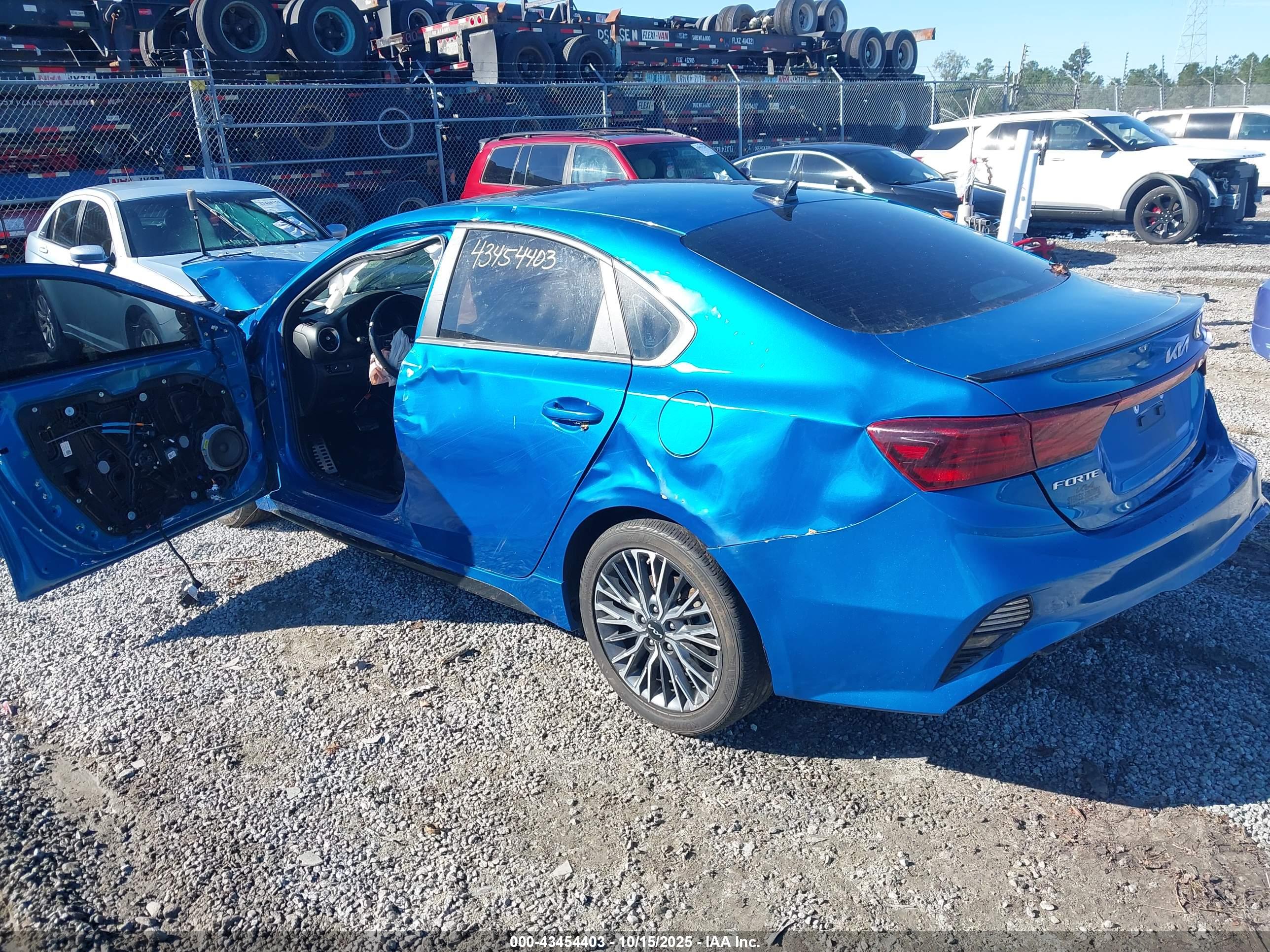 KIA FORTE image 3