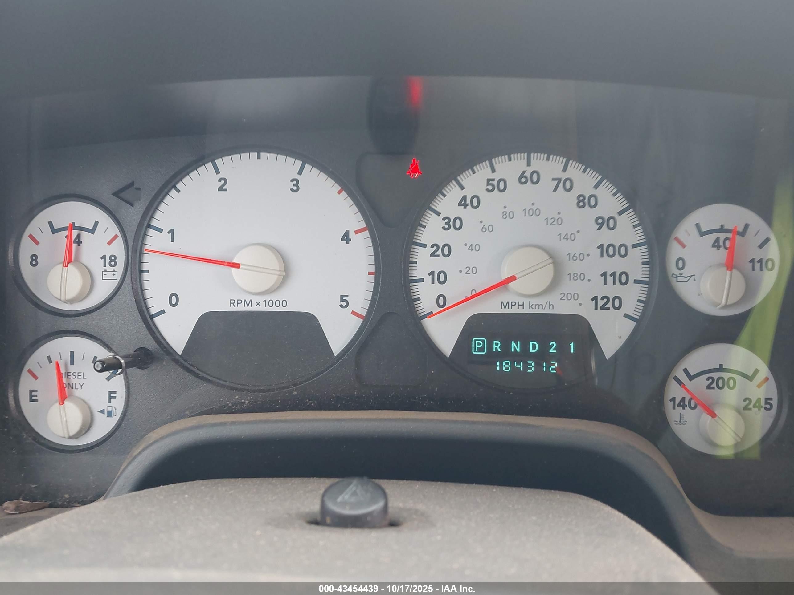 DODGE RAM image 7
