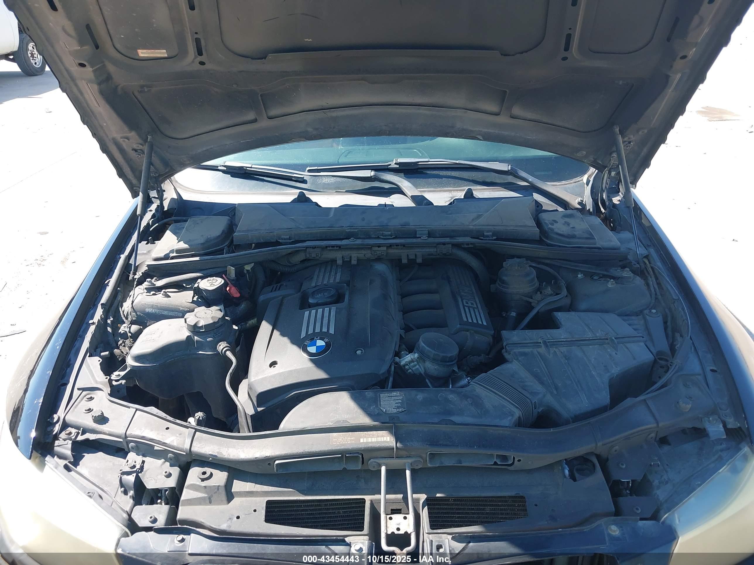 BMW 328I image 10