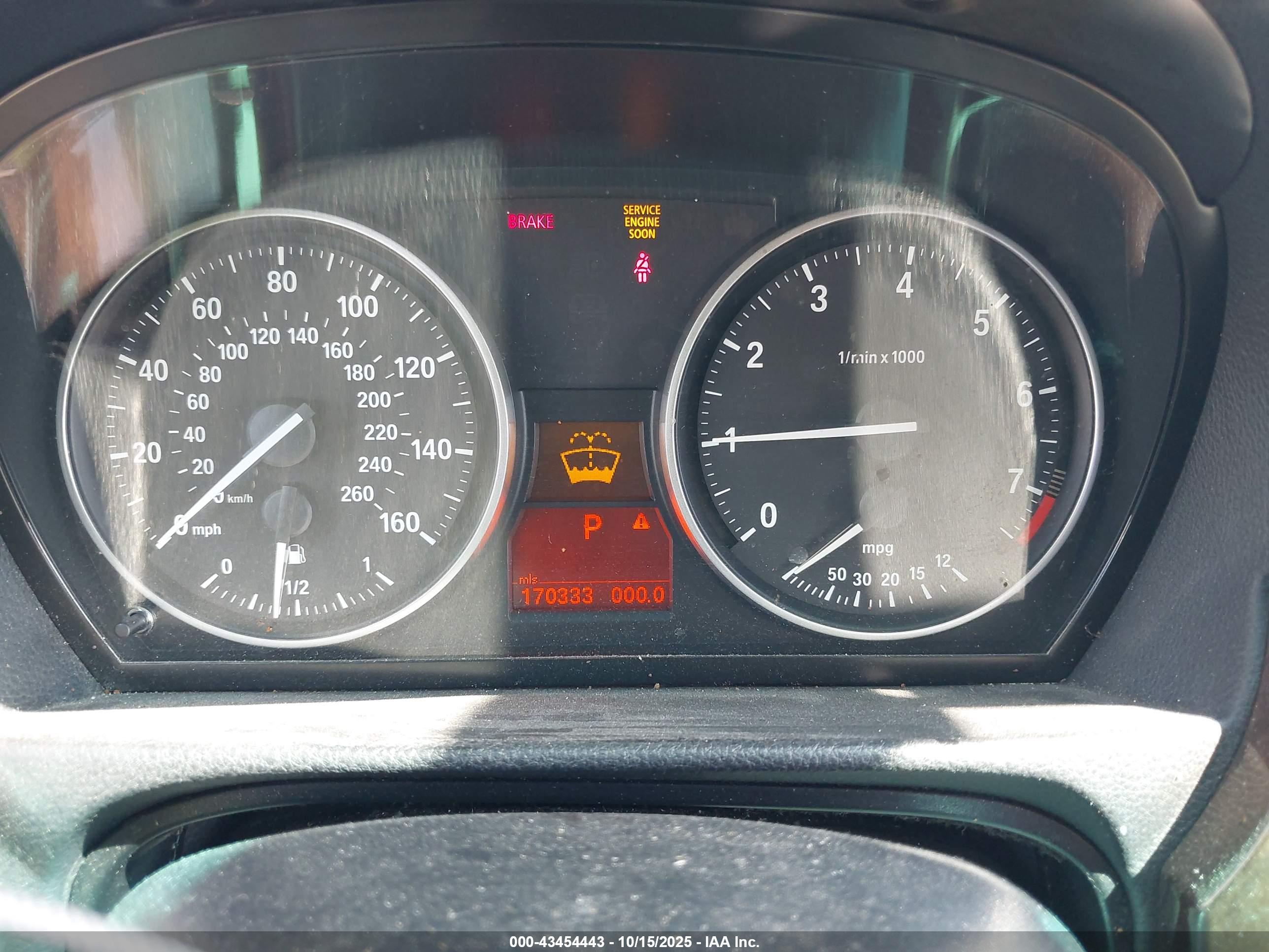 BMW 328I image 7